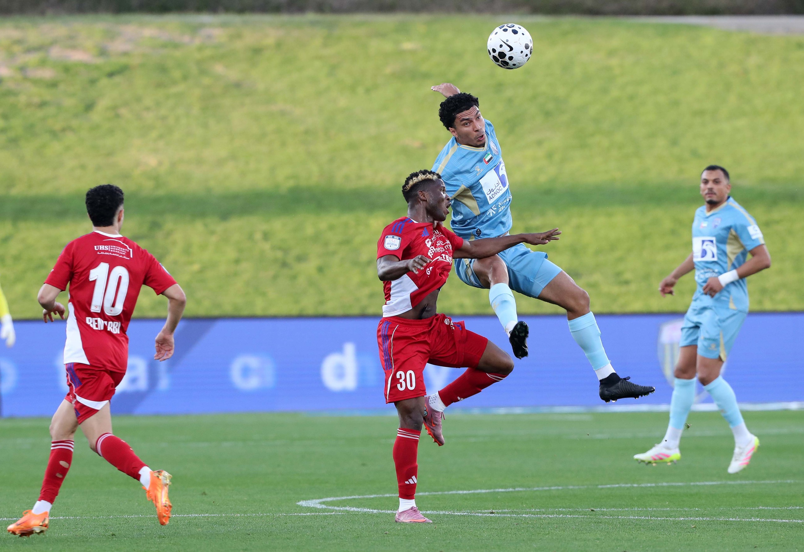 Sharjah secure late victory over Al Dhafra, Shabab Al Ahli go on top with Ajman romp