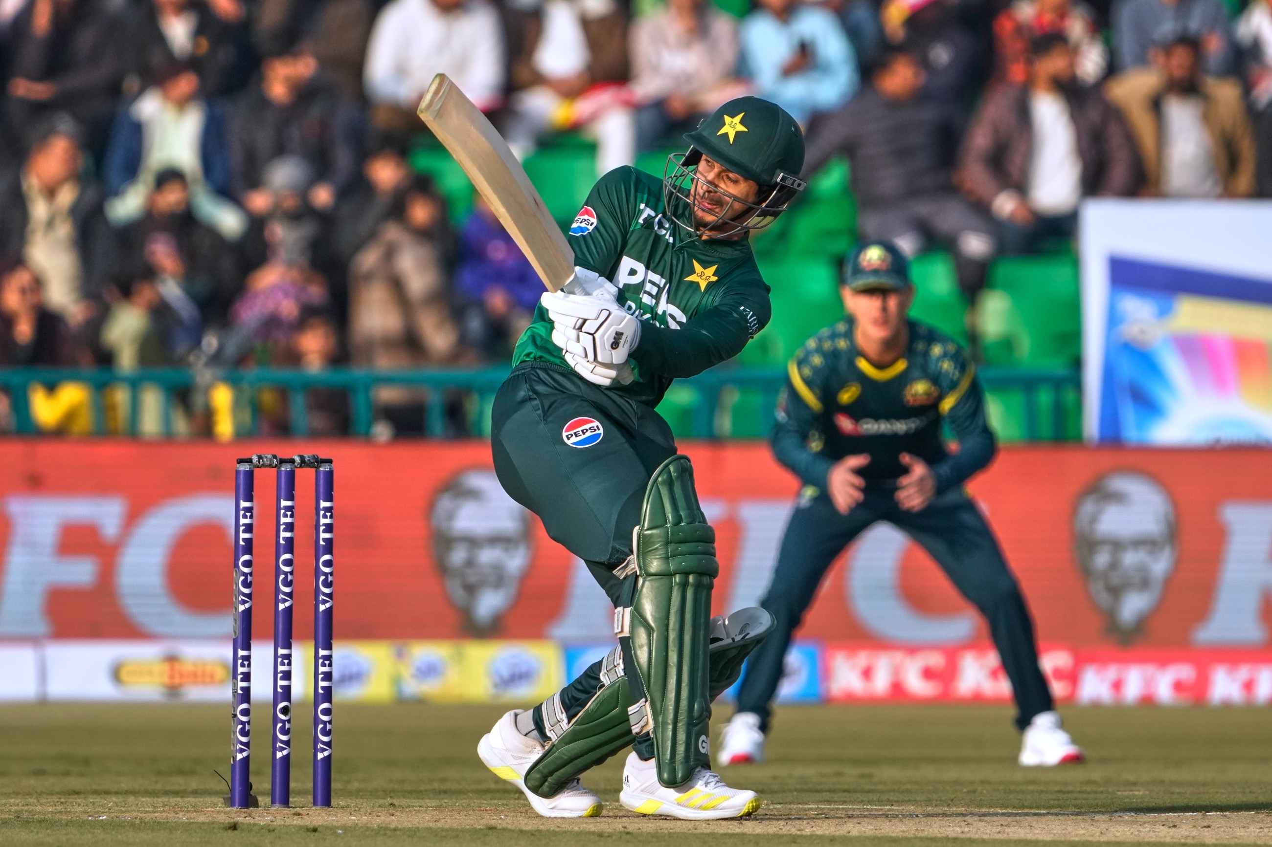 Spinners end Pakistan’s eight-year T20 drought  against Australia with victory in series opener