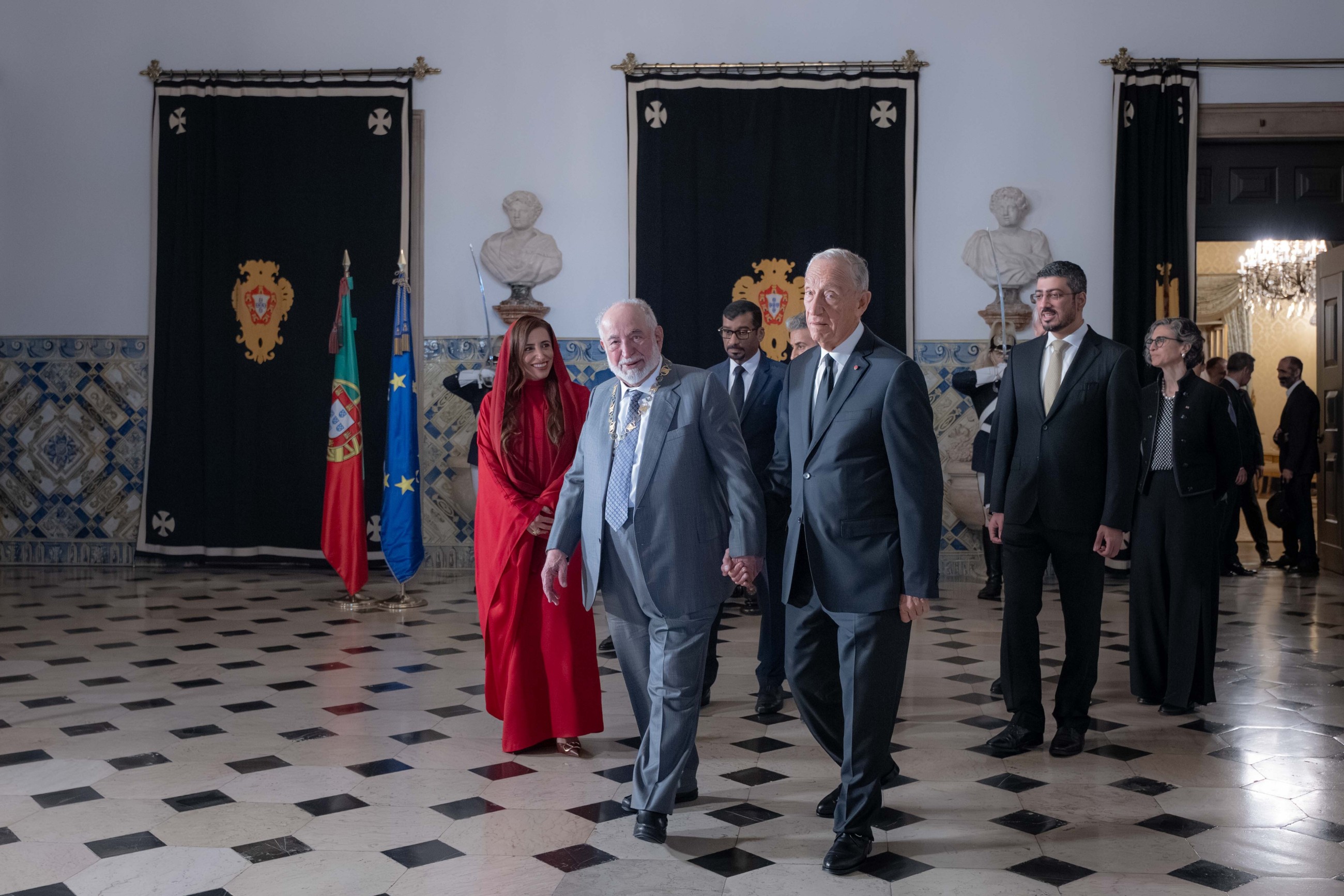 Sharjah Ruler becomes first Arab leader to receive Portugal&rsquo;s highest sovereign cultural award