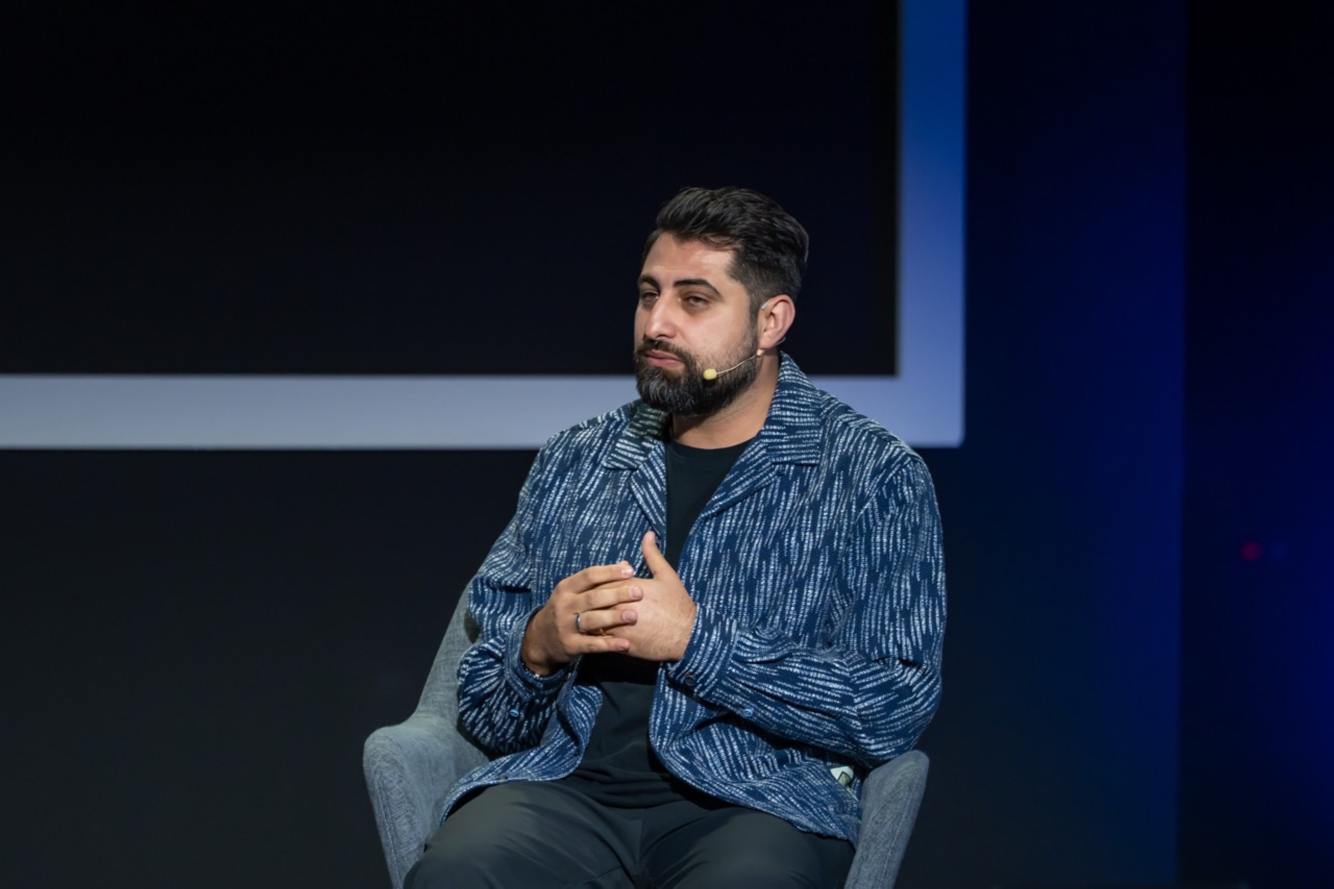 'An image must make you feel something &ndash; anger, anguish, grief,' says Iraqi-American photographer Salwan Georges at Xposure