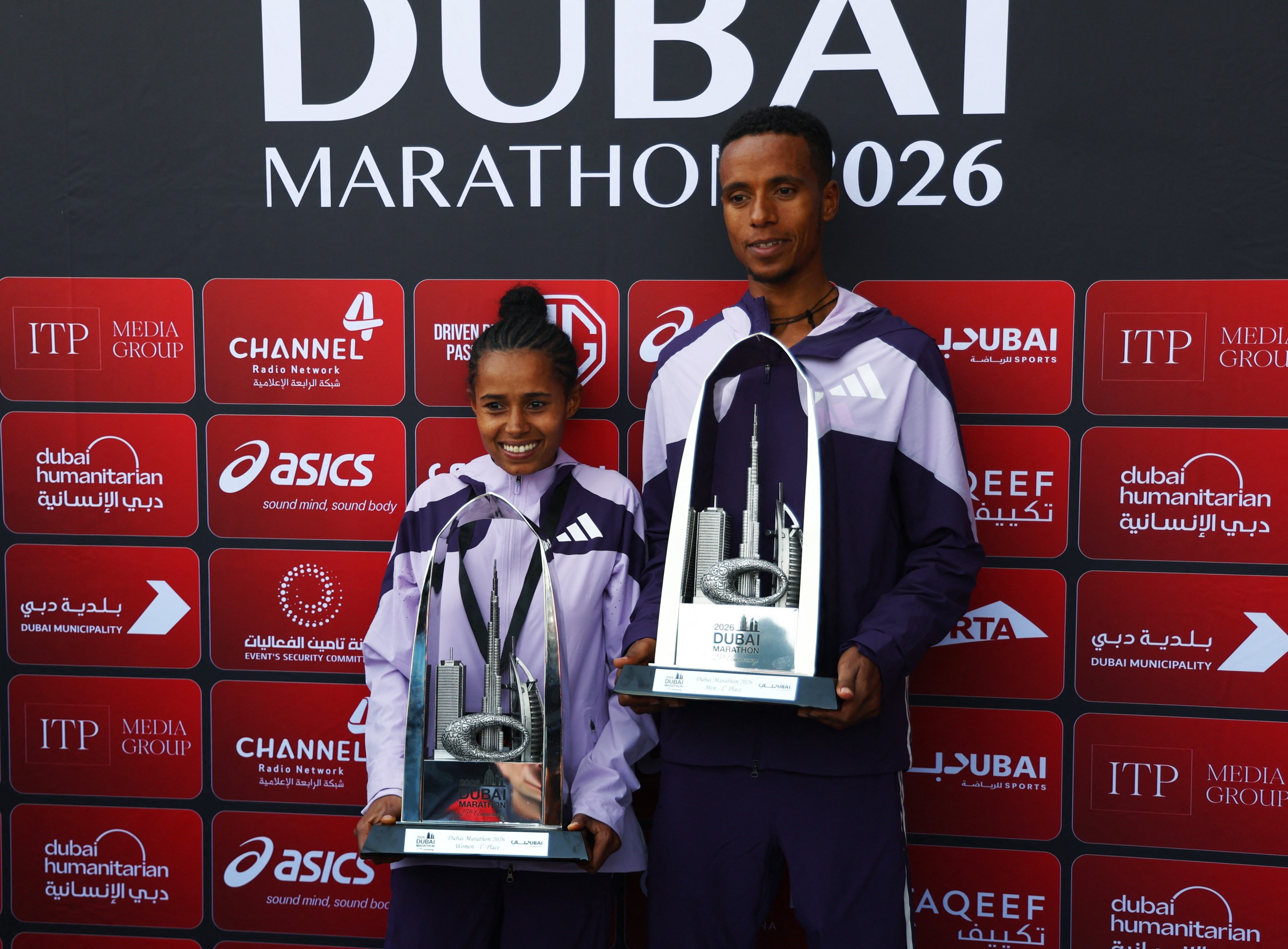 Ethiopians dominate Dubai Marathon as Melak and Dessie clinch gold