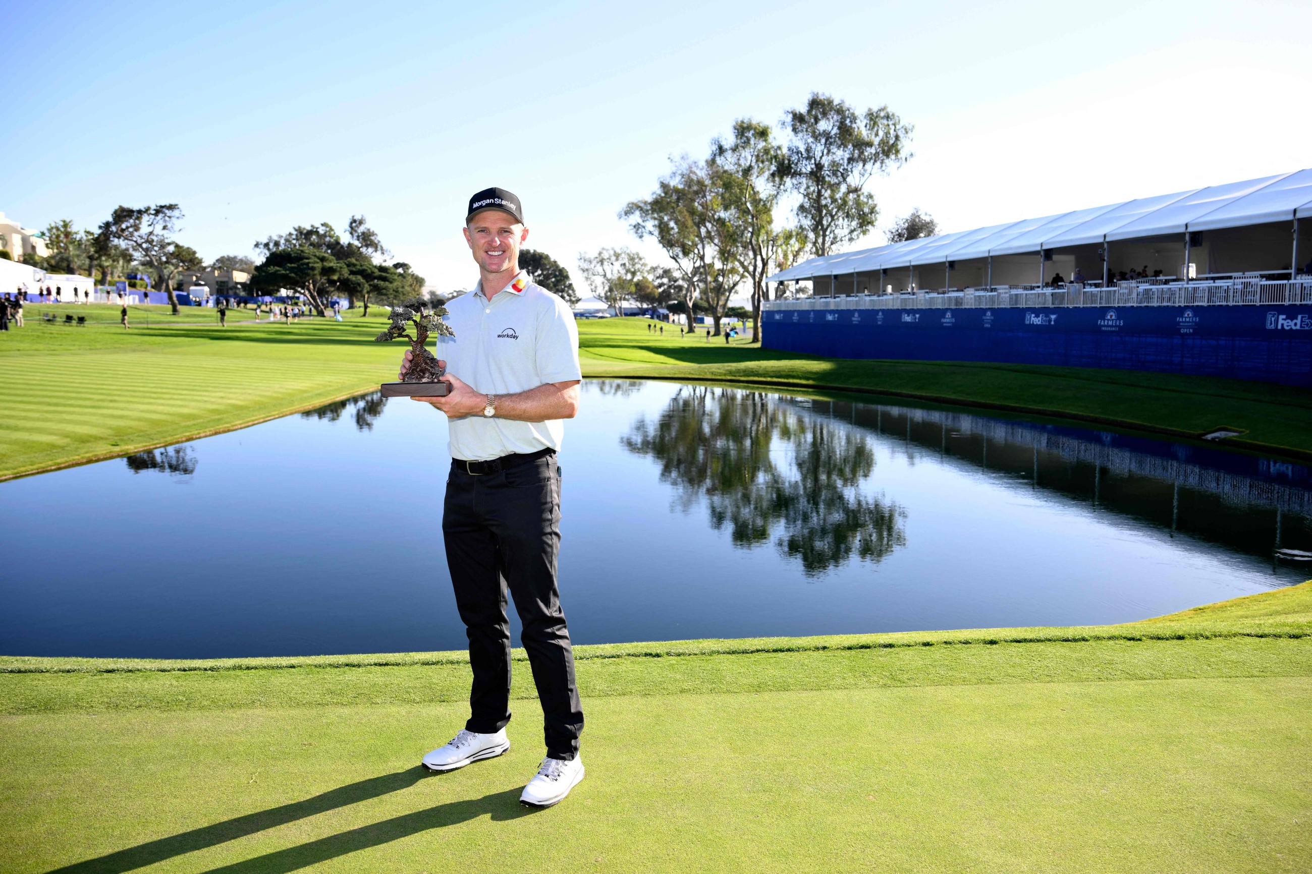 Rose blooms at Torrey Pines, Korda  triumphs at LPGA season opener