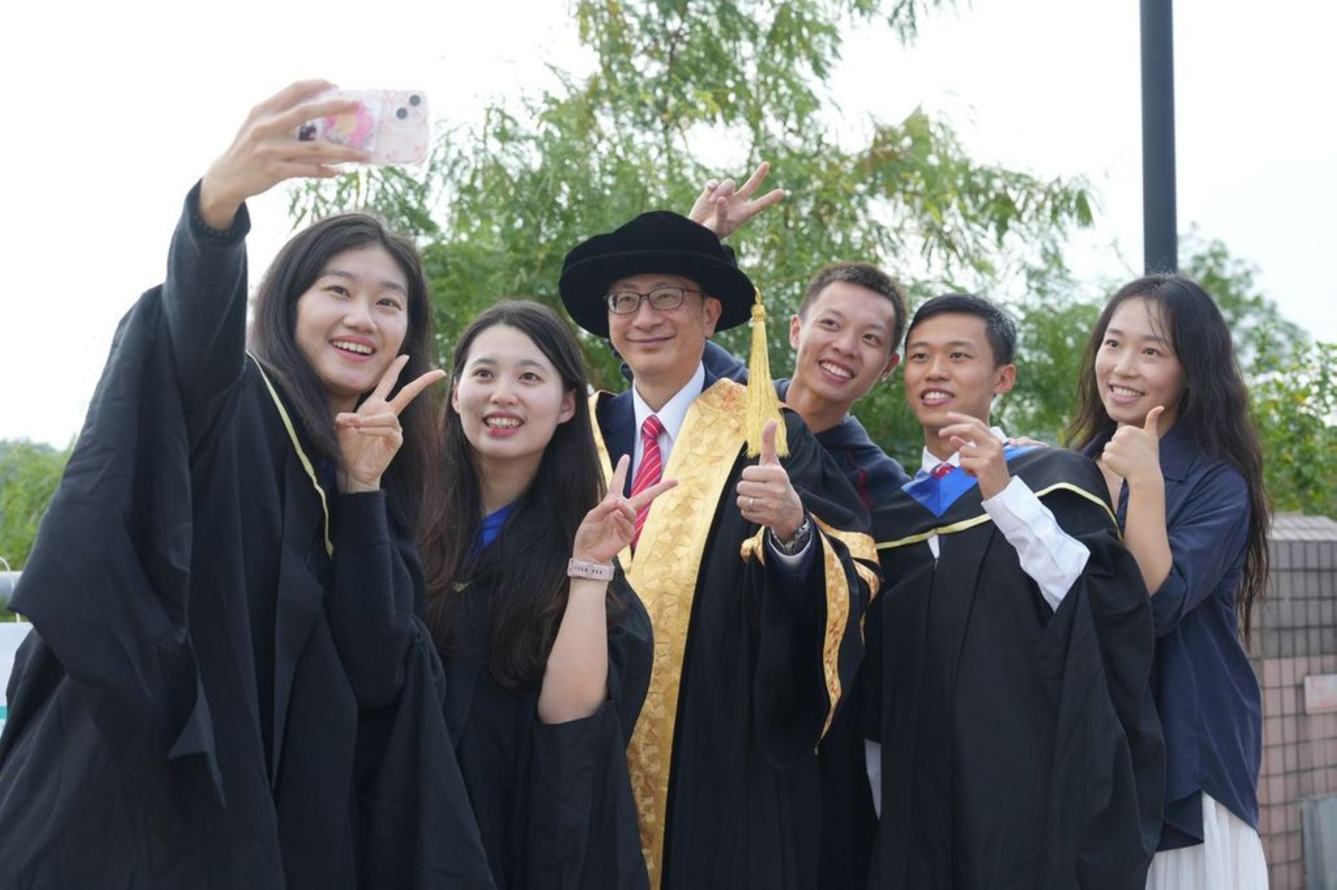 Technology must not hinder education: Expert