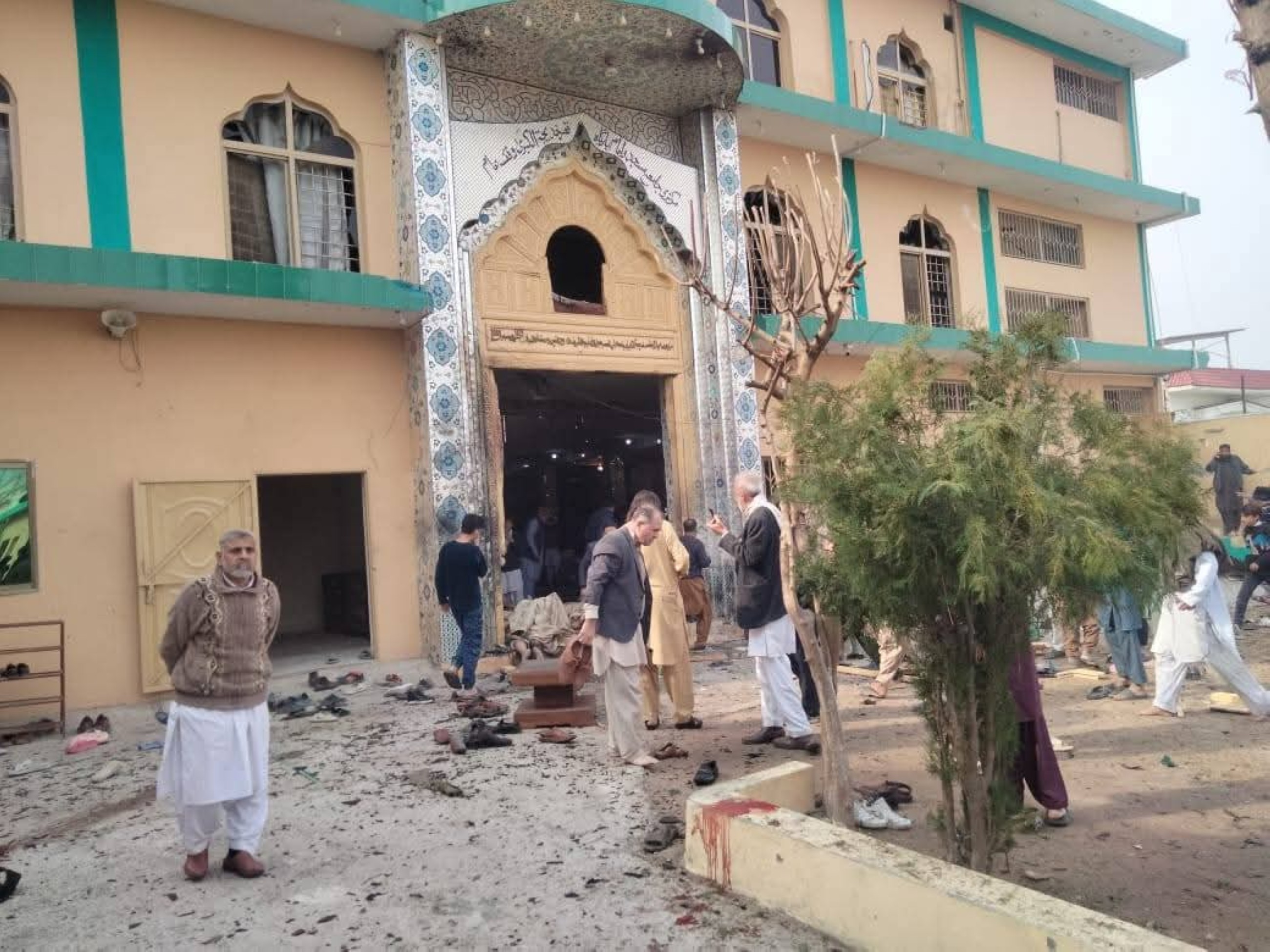 31 killed and over 160 injured in Islamabad imambargah suicide blast