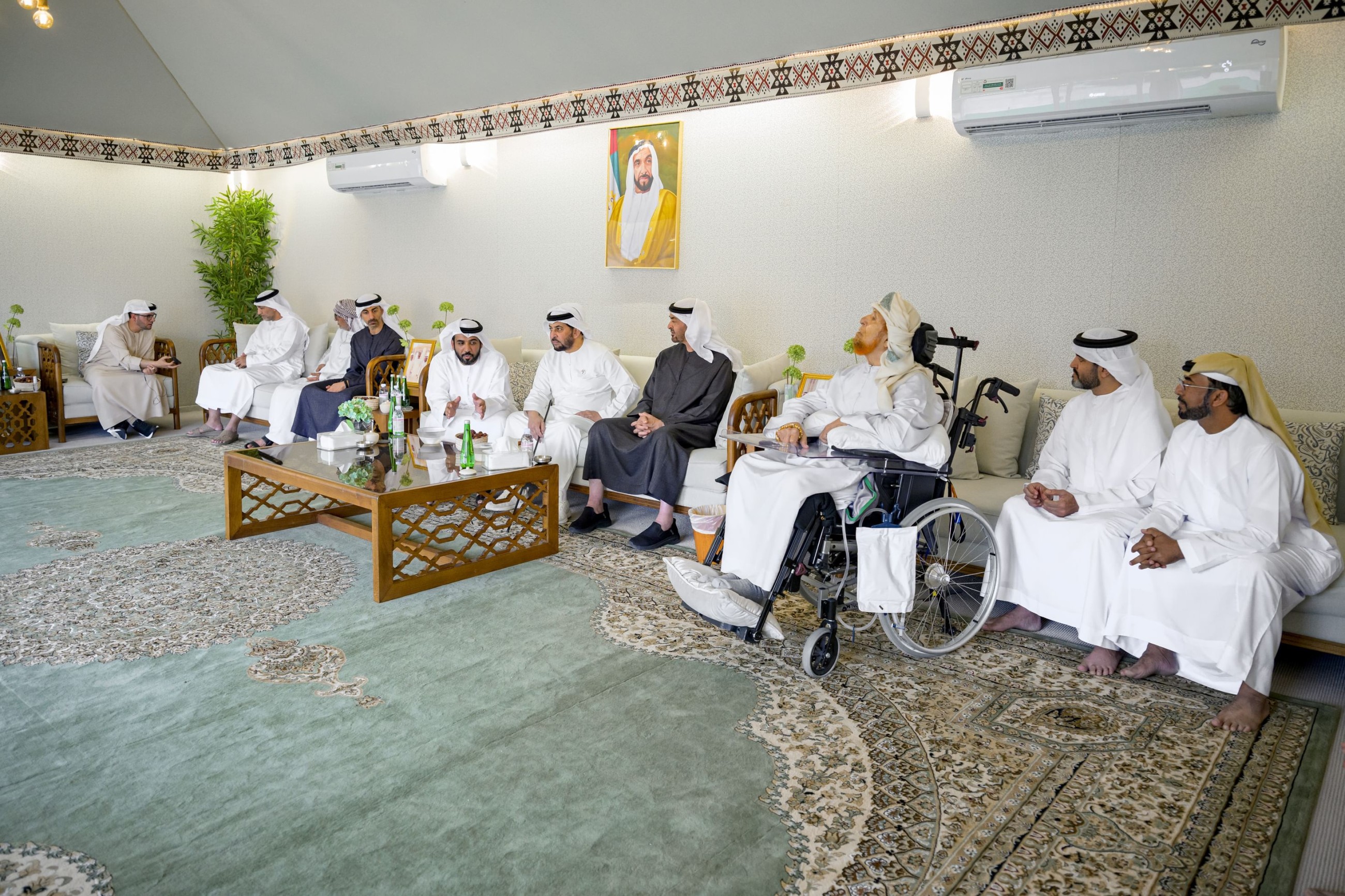 President visits poet Saif Salem Al Mansouri at his home