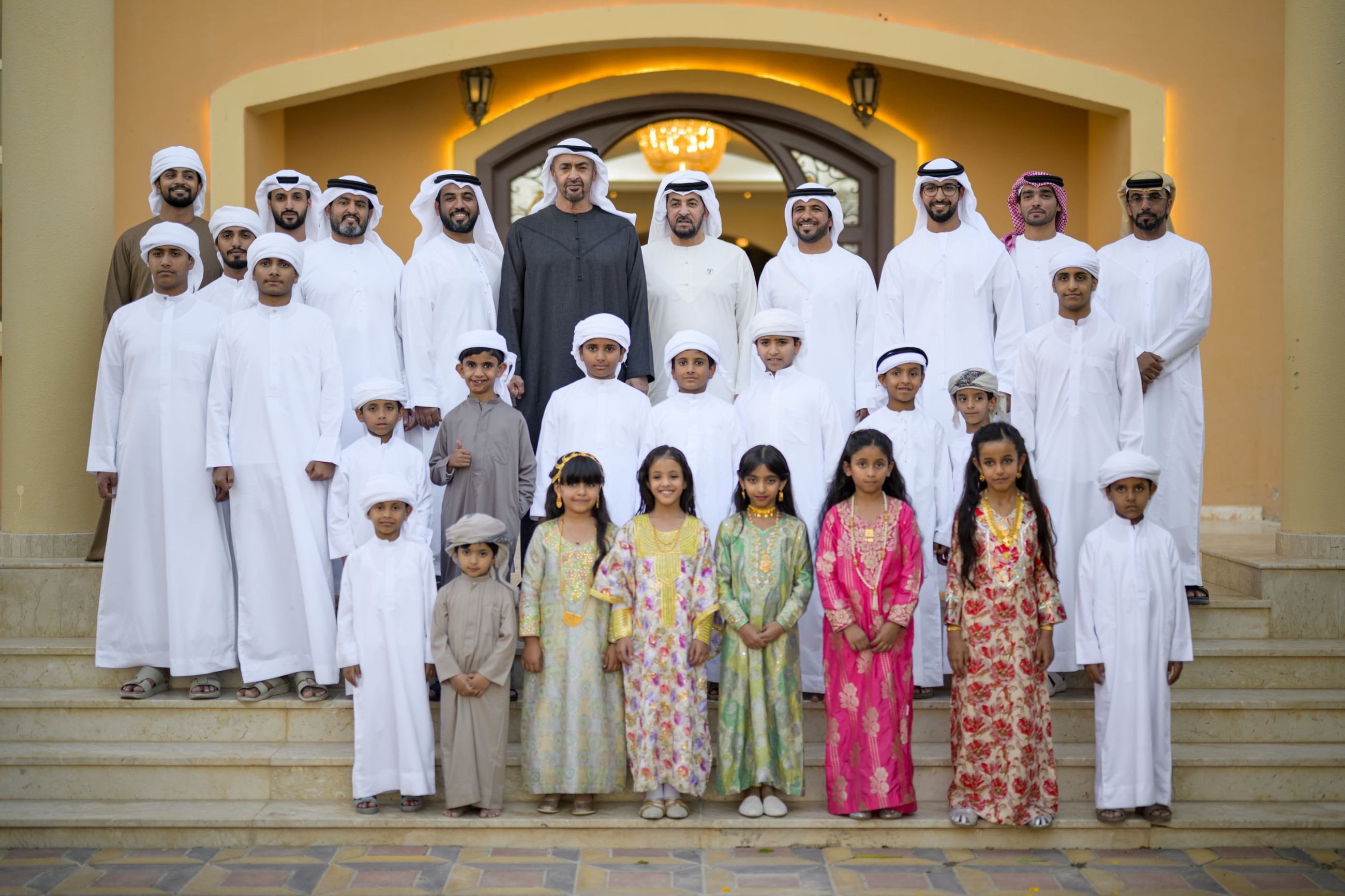President visits poet Saif Salem Al Mansouri at his home