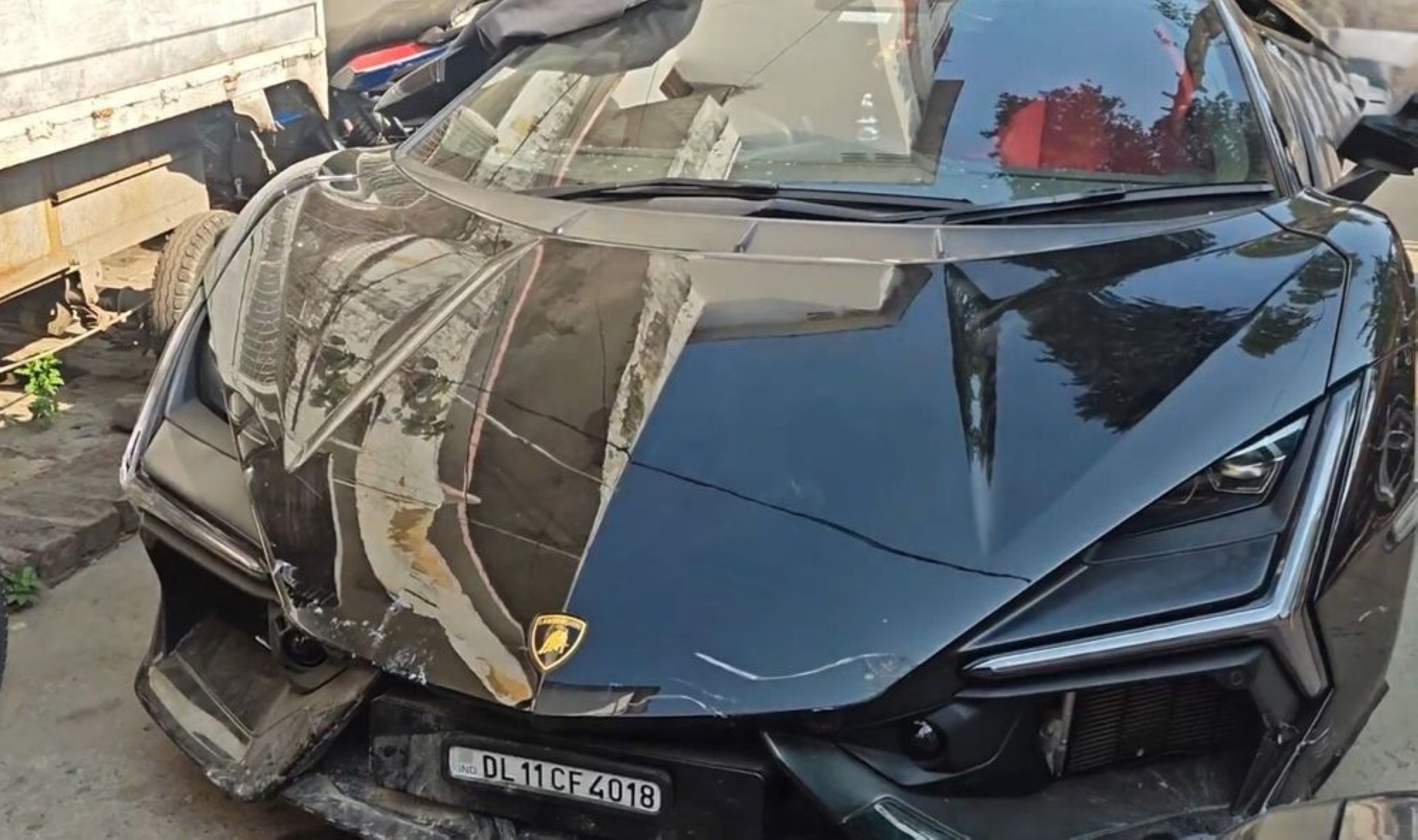 High-speed Lamborghini rams into pedestrians and two-wheelers in India's Kanpur, many injured