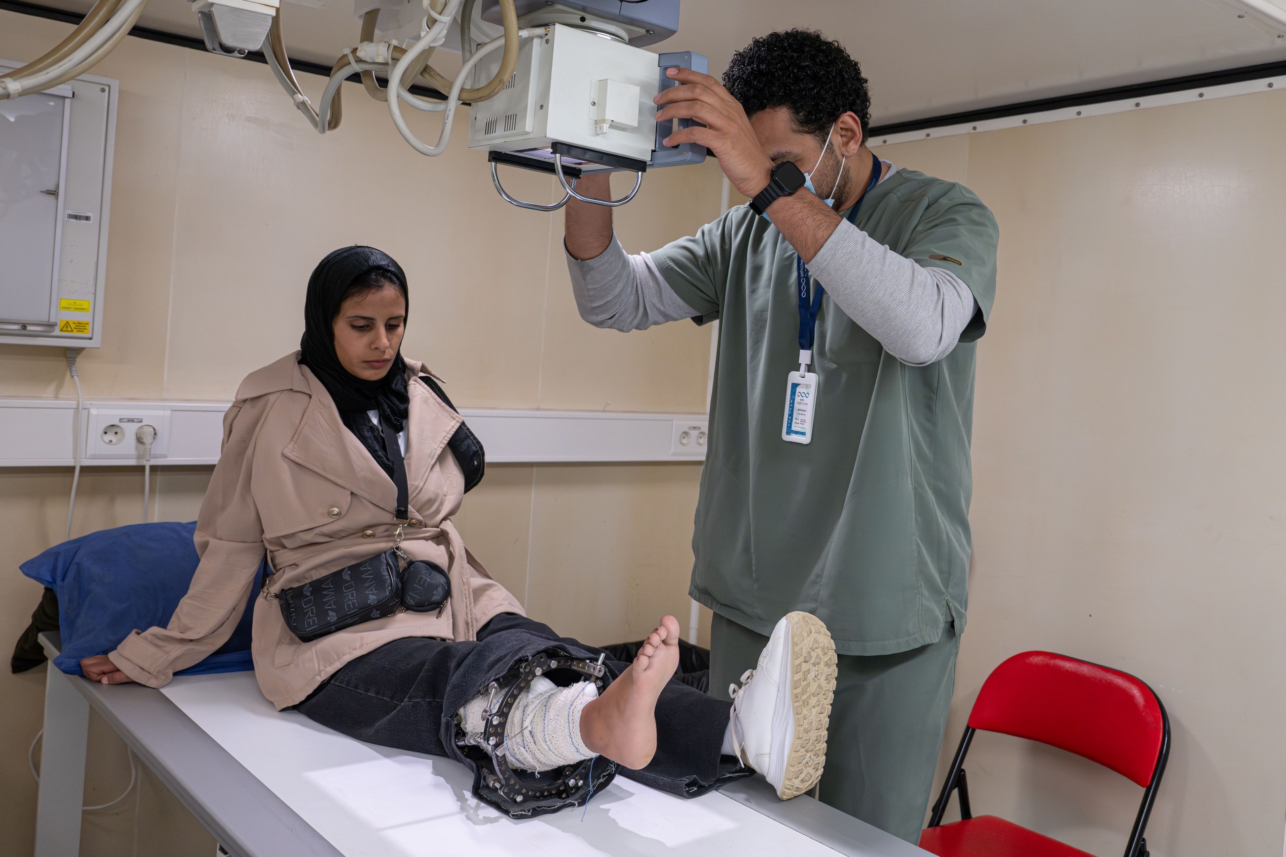 UAE Floating Hospital in Al Arish continues to treatment injured Gazans