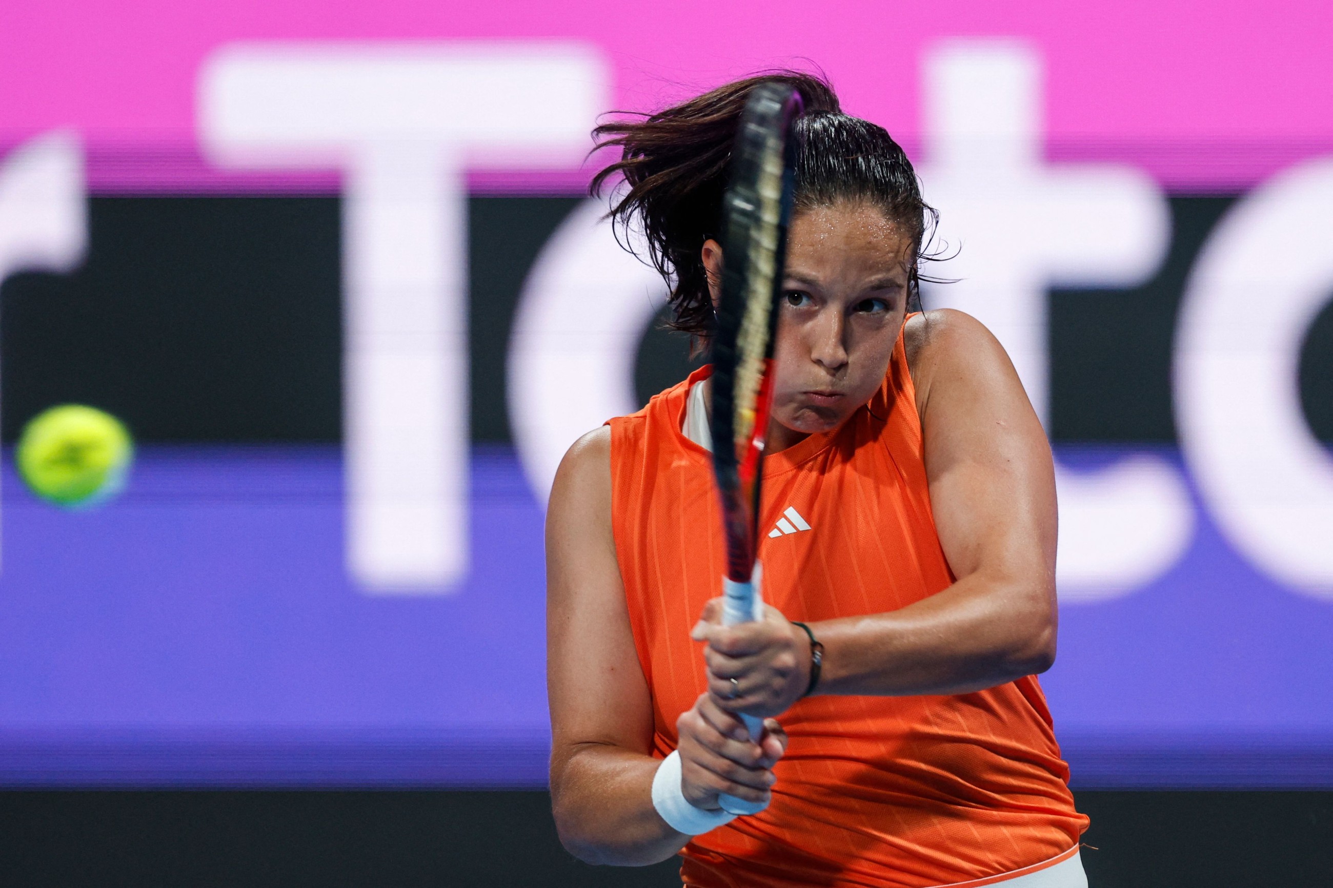 Swiatek, Rybakina fight back to reach Qatar Open quarter-finals