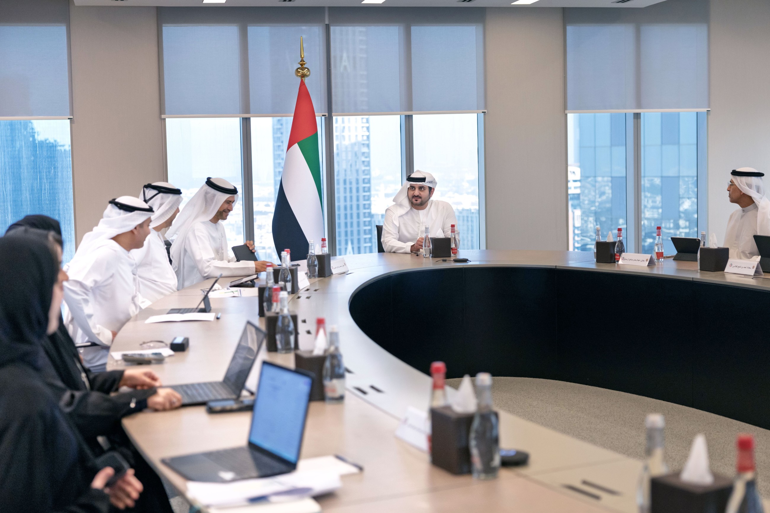 Sheikh Maktoum reviews FTA&rsquo;s development plans, directs continued expansion of AI-enabled services
