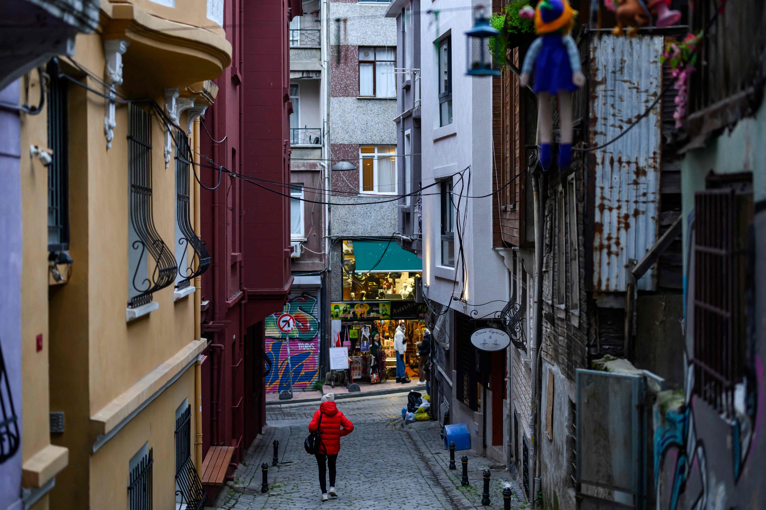 Crowds flock to Istanbul&rsquo;s &lsquo;Museum of Innocence&rsquo; before TV adaptation