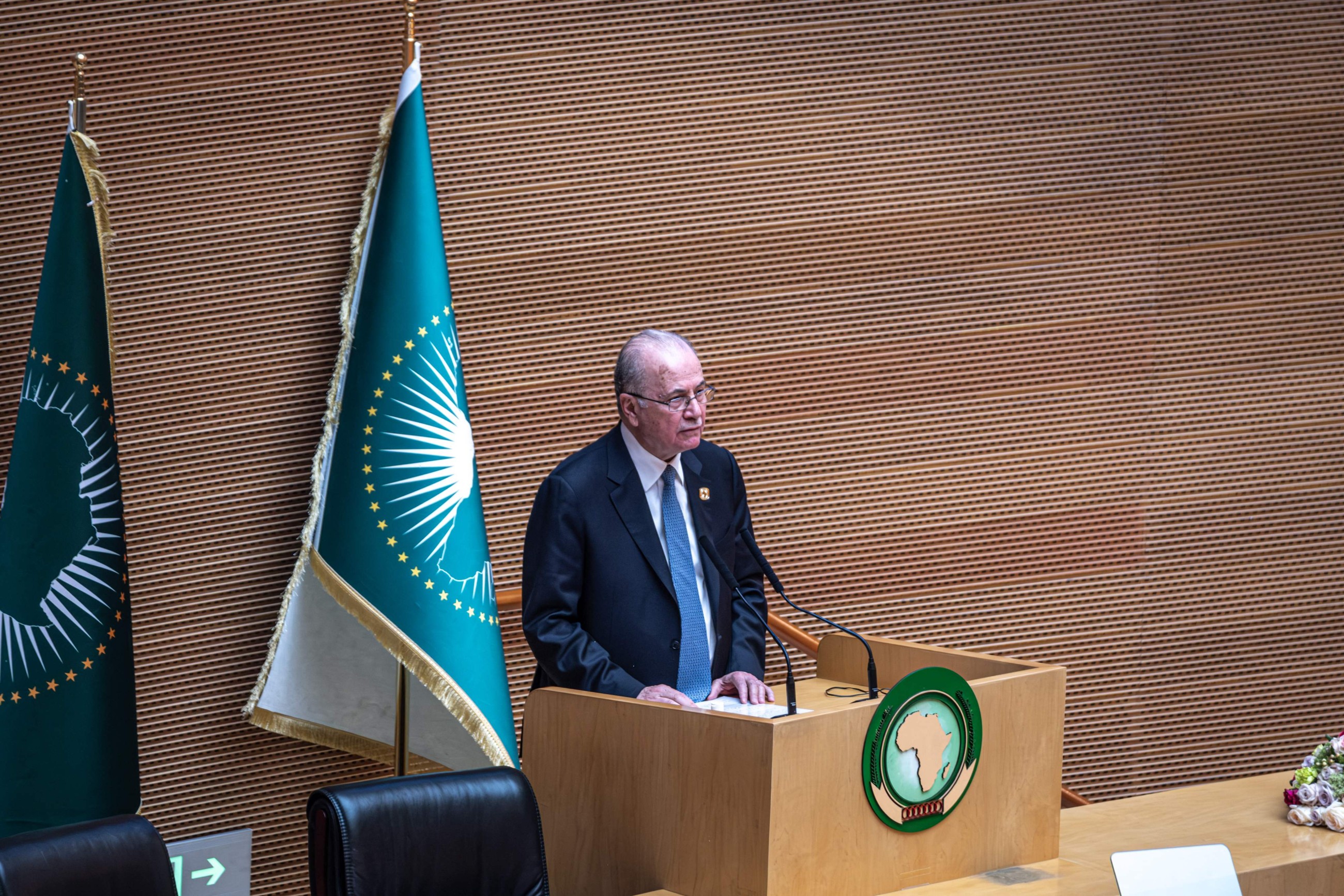 Abbas urges removal of all Israeli 'obstacles' on Gaza ceasefire