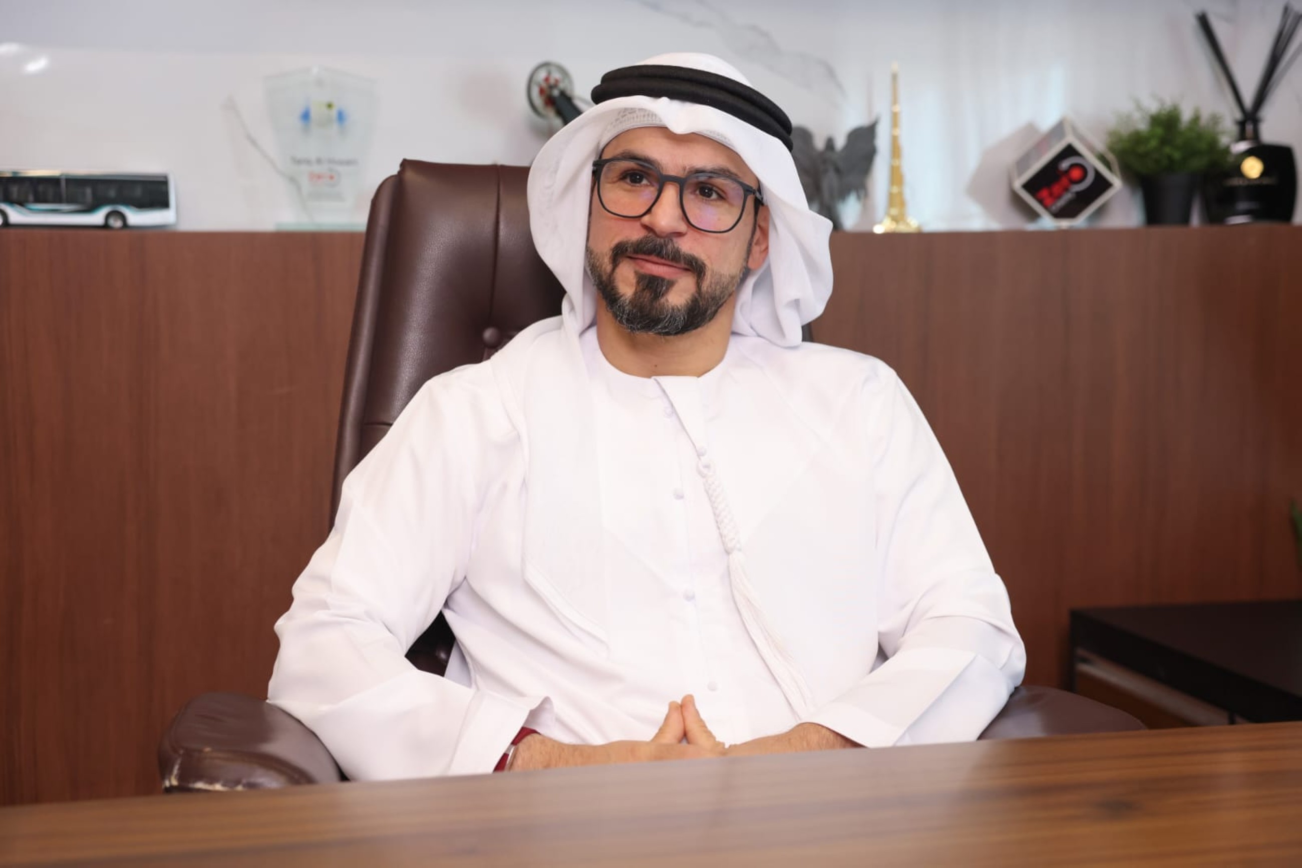 800 million connected minds: Who controls the thinking switch in the age of Artificial Intelligence?