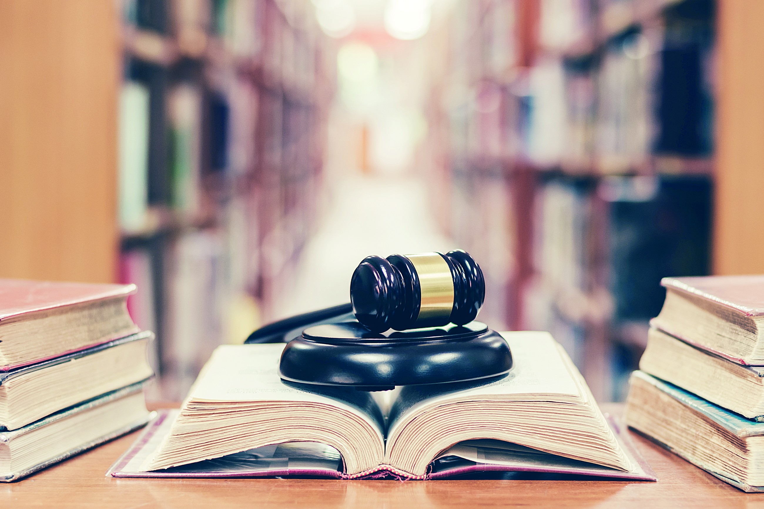 Dubai Court grants Dhs57,500 to worker left jobless after offer collapse