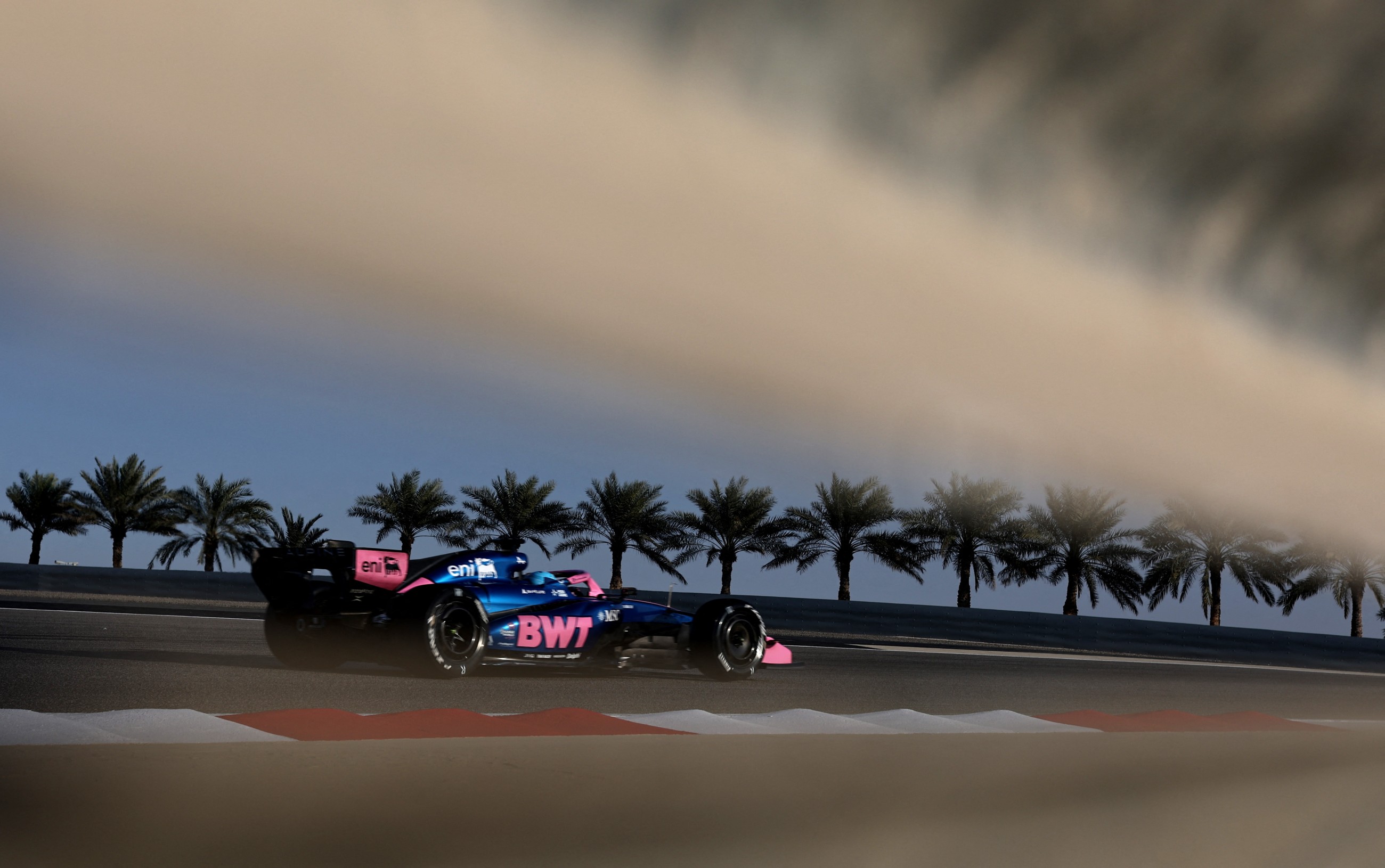 Leclerc fastest for Ferrari on final day of F1 testing in Bahrain