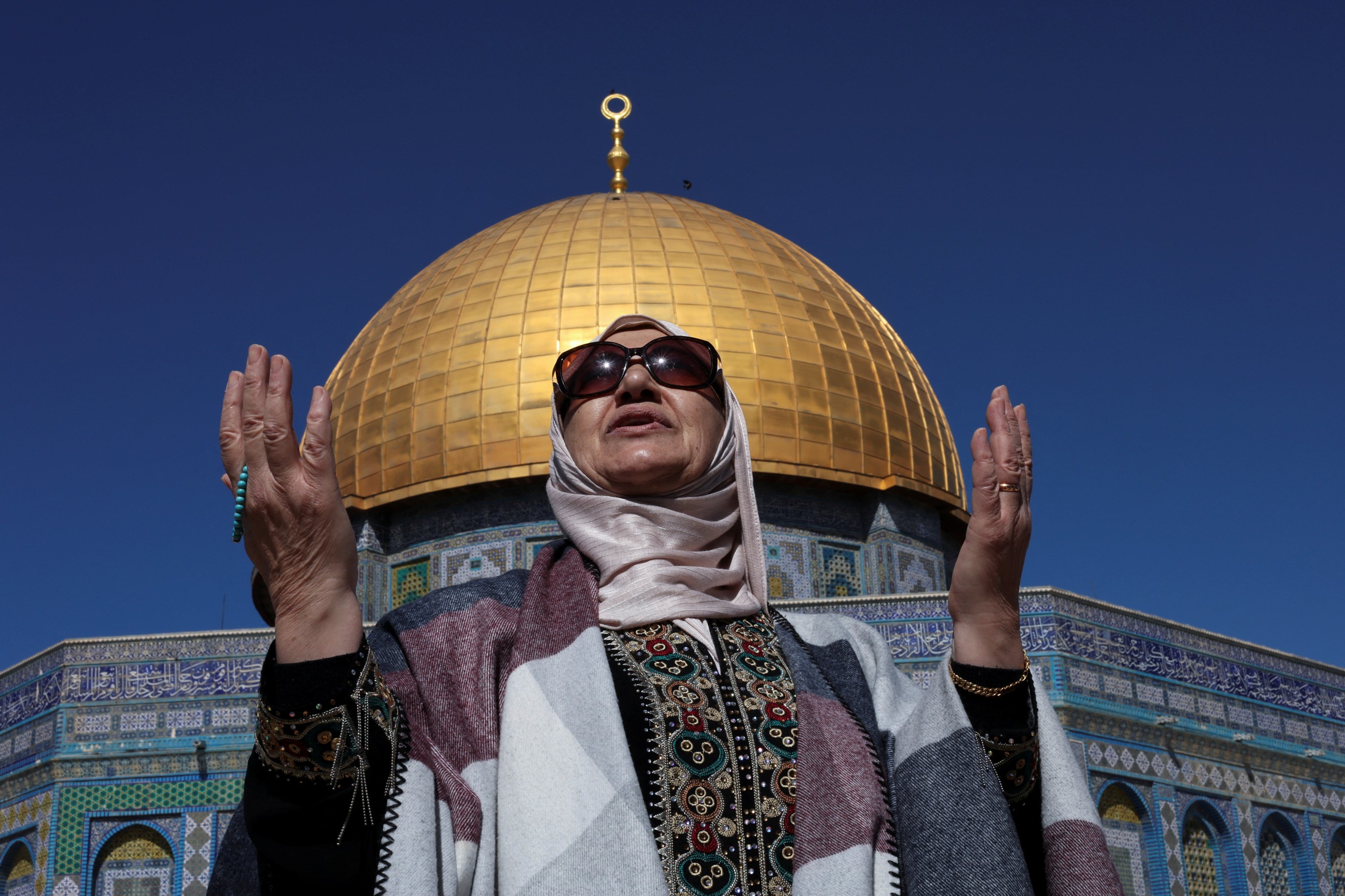 Thousands of Palestinians offer first Friday prayers of Ramadan at Al Aqsa Mosque