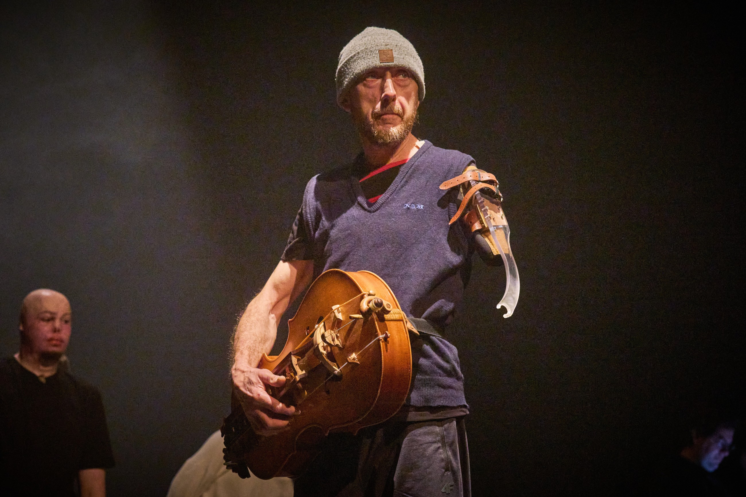 In Kyiv, wounded veterans turn epic poetry into living testimony