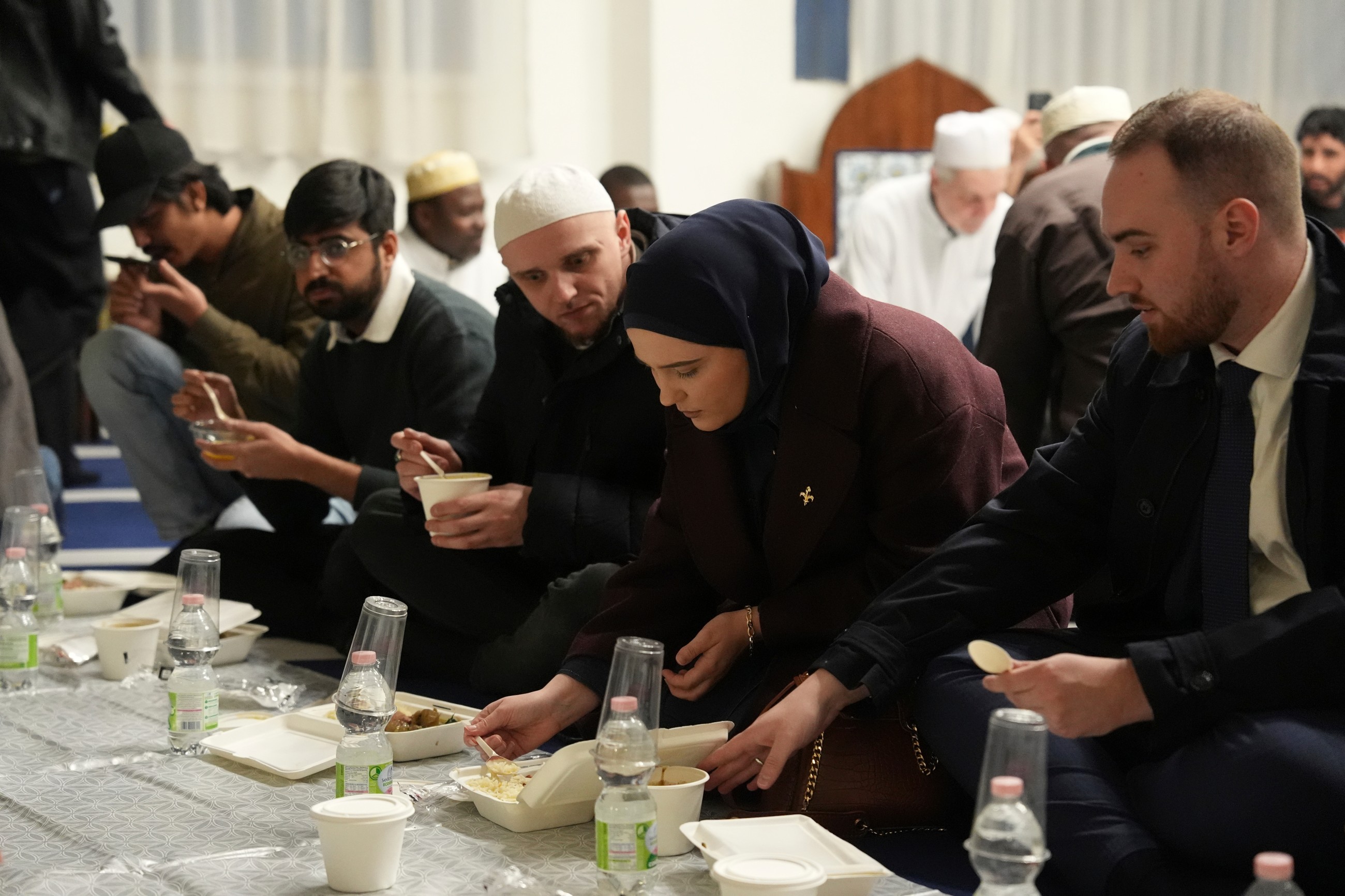 How Muslims observe Ramadan in Milan and Cortina