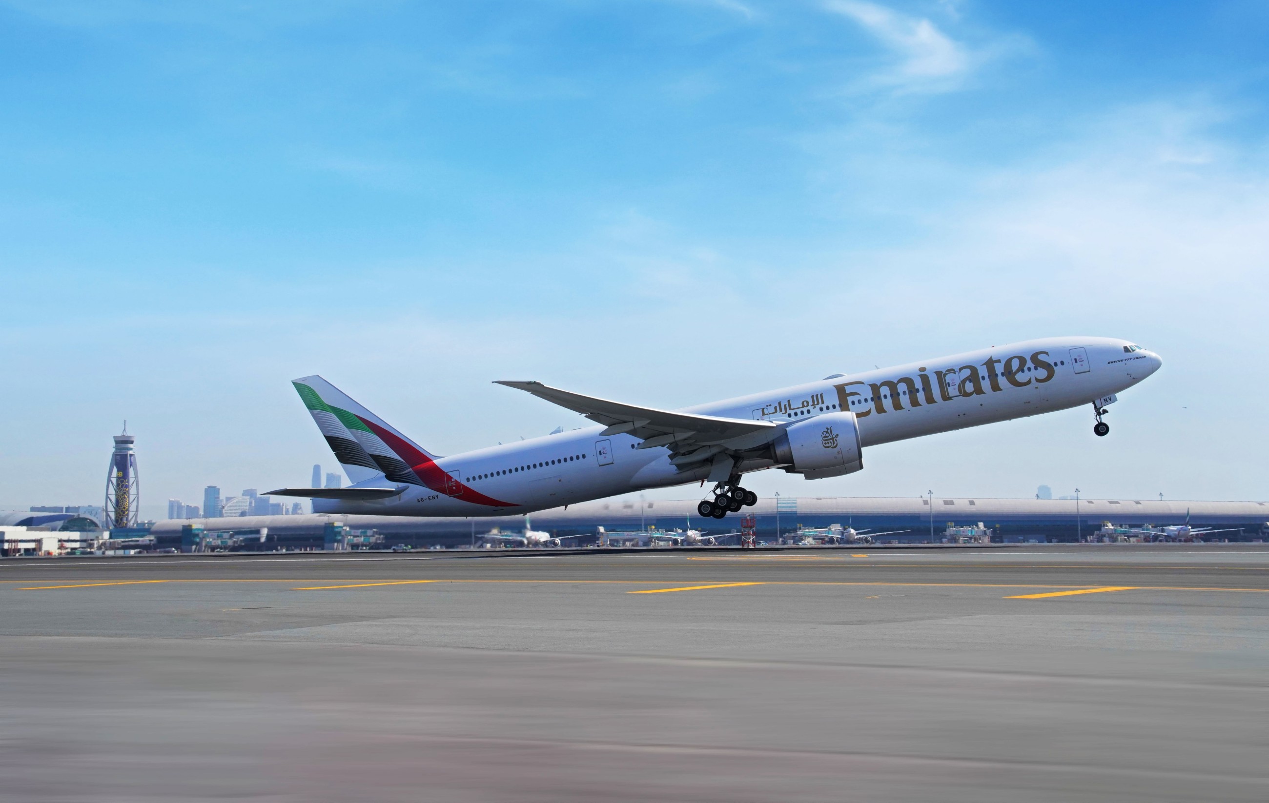 US storm forces Emirates to cancel more flights