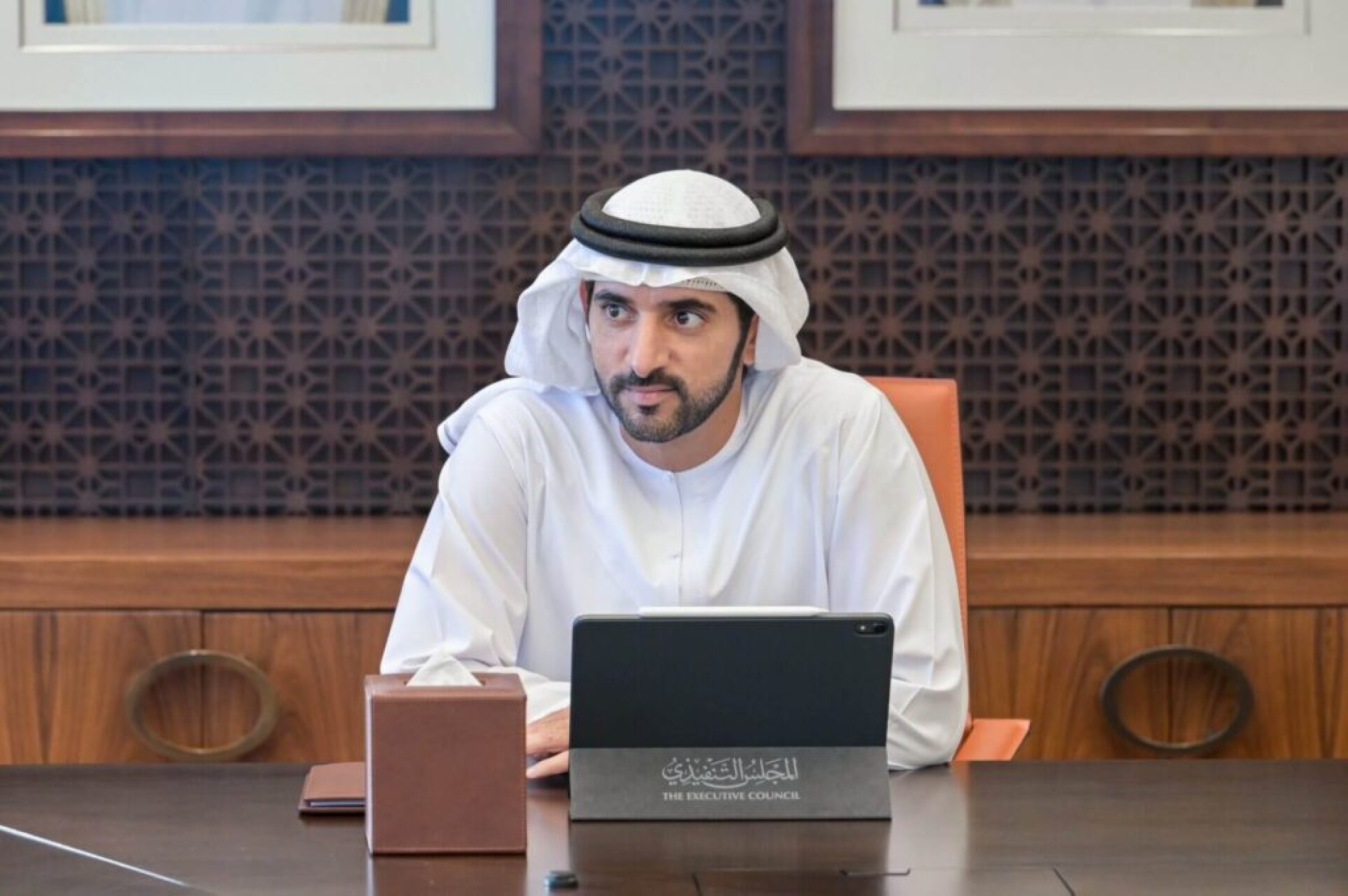 Sheikh Hamdan forms &lsquo;Supervisory Committee of Rashid Villages&rsquo;