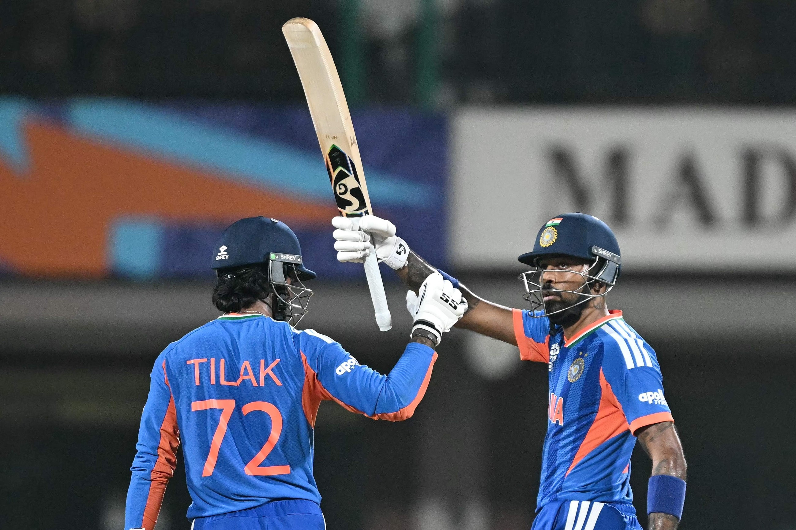 India thrash Zimbabwe in T20 World Cup, S.Africa into semi-finals