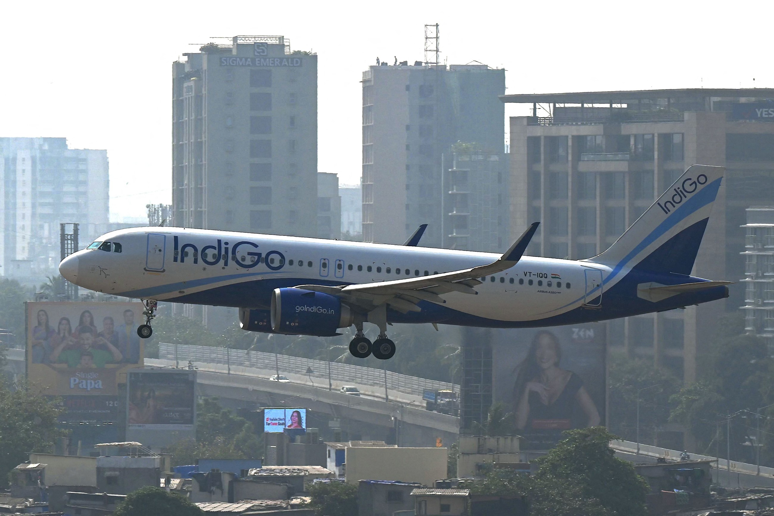 India's airlines to resume limited Middle East flights