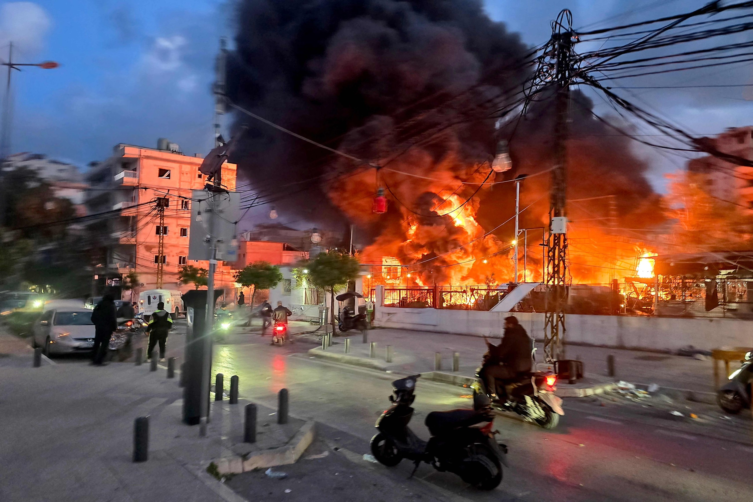 Israel, Iran launch fresh attacks as war spreads