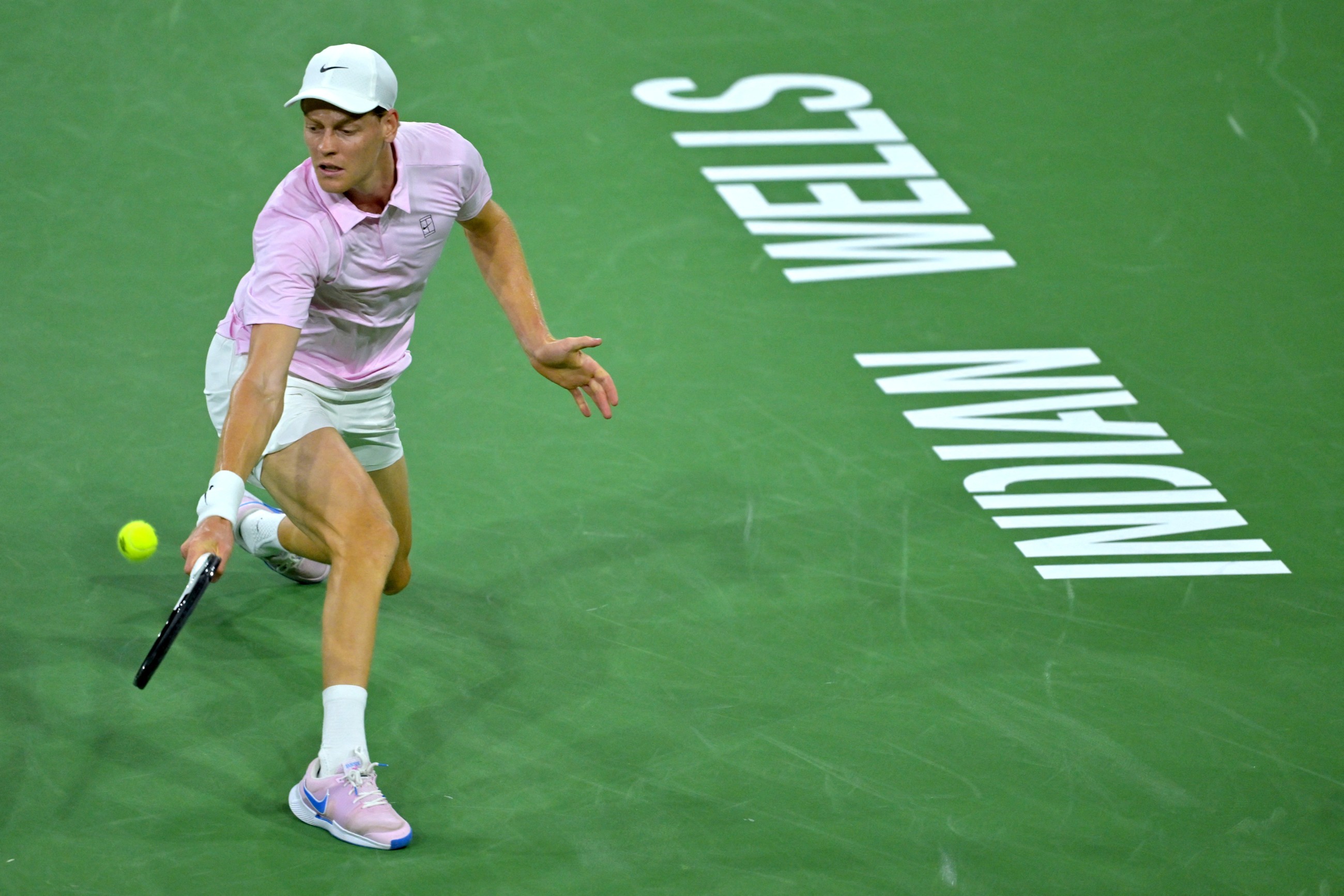 Sinner, Sabalenka make dominant starts in quest for first Indian Wells titles