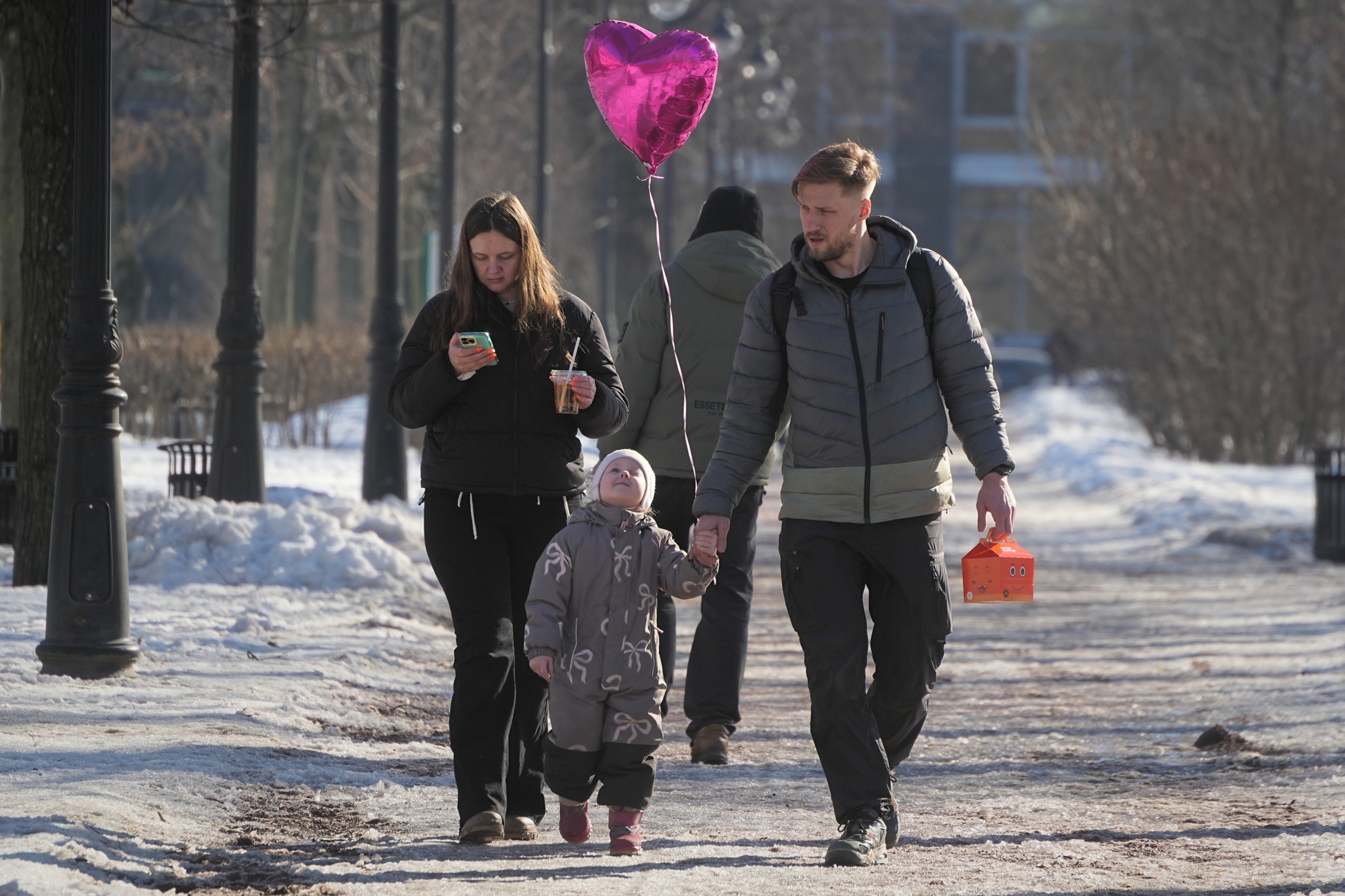 Russia says it will respond if Finland hosts nuclear arms