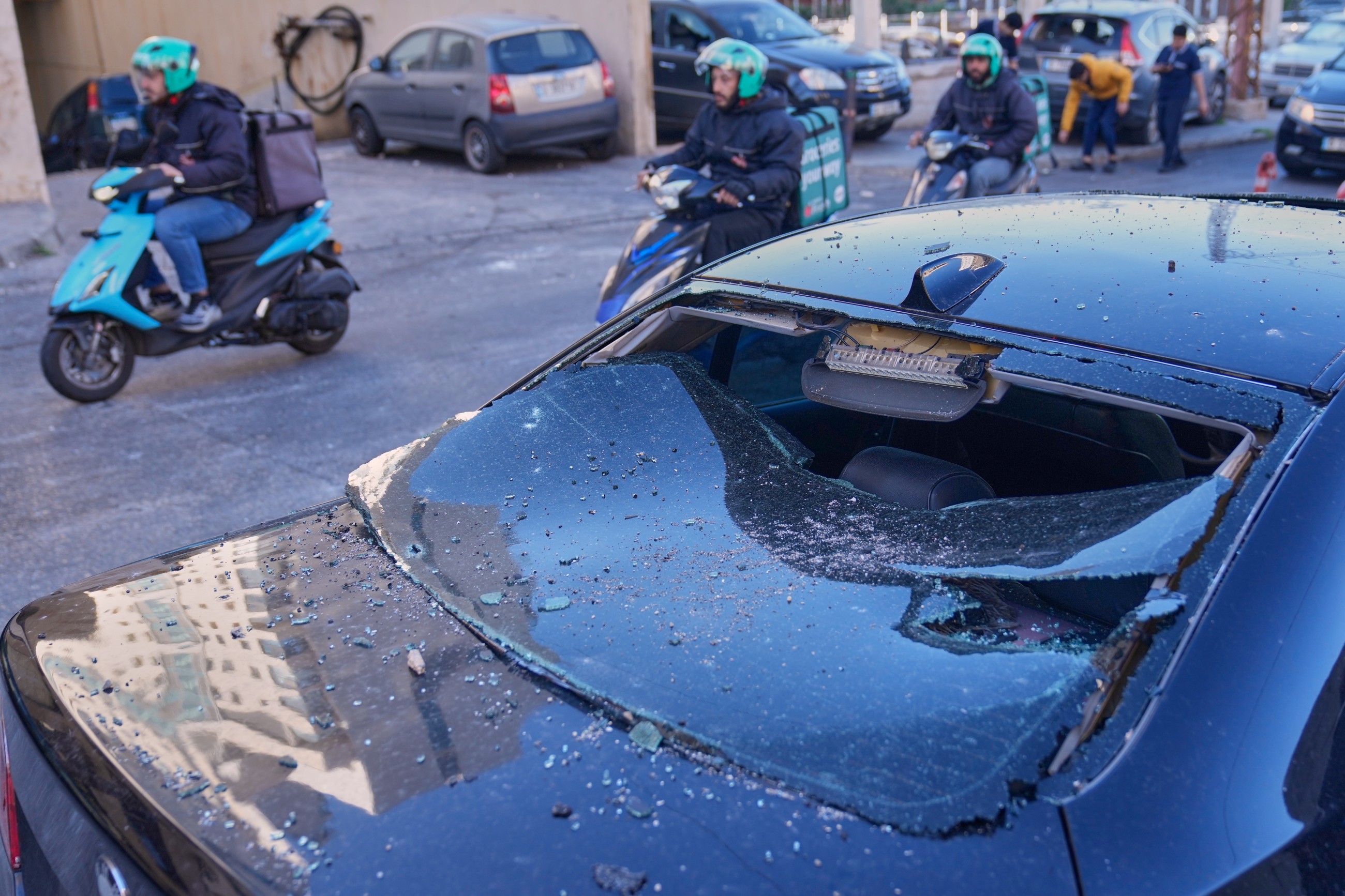 4 killed, children among 10 injured in Beirut hotel strike