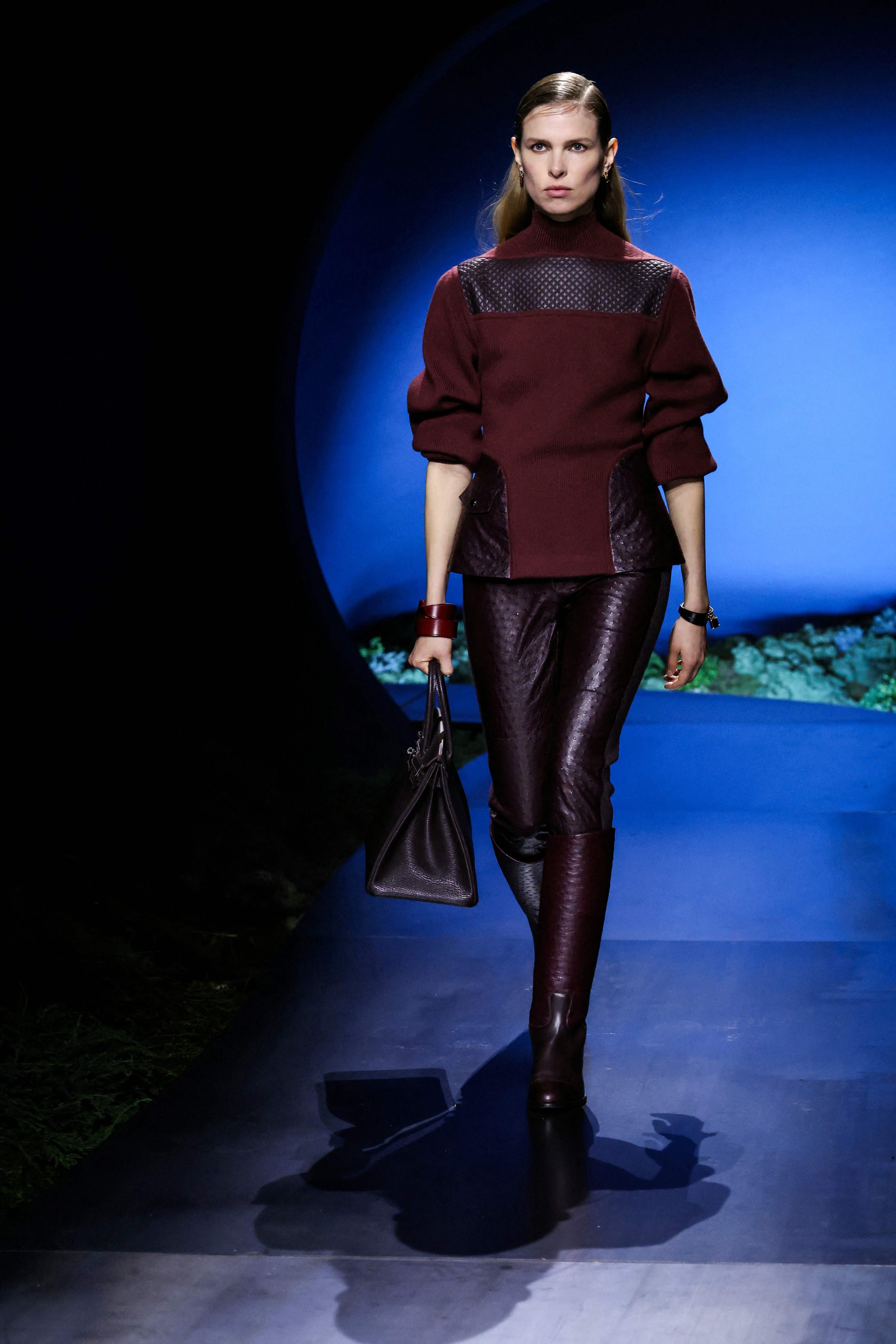 At Herm&egrave;s, Nad&egrave;ge Vanh&eacute;e turns Paris twilight into a state of mind