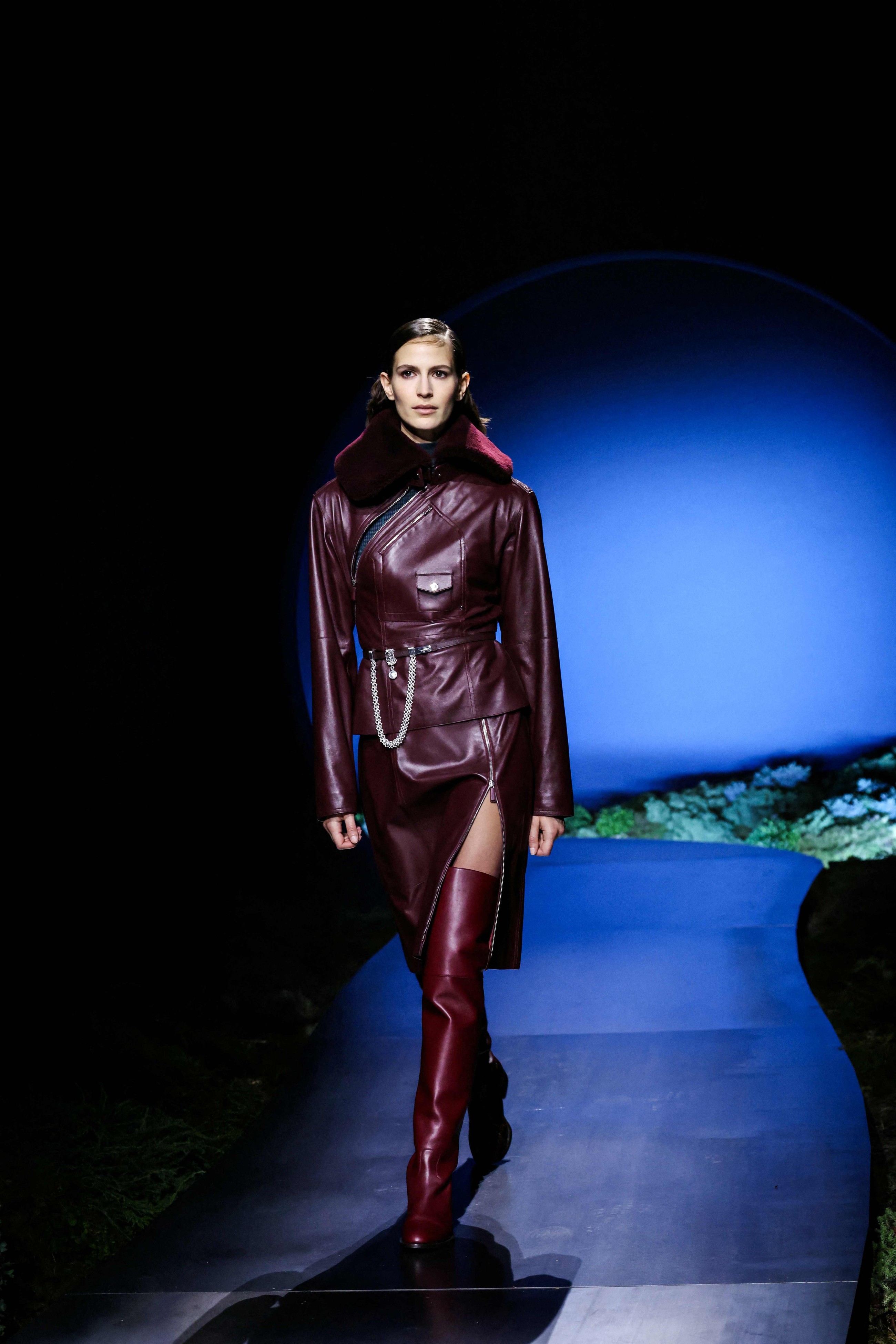 At Herm&egrave;s, Nad&egrave;ge Vanh&eacute;e turns Paris twilight into a state of mind