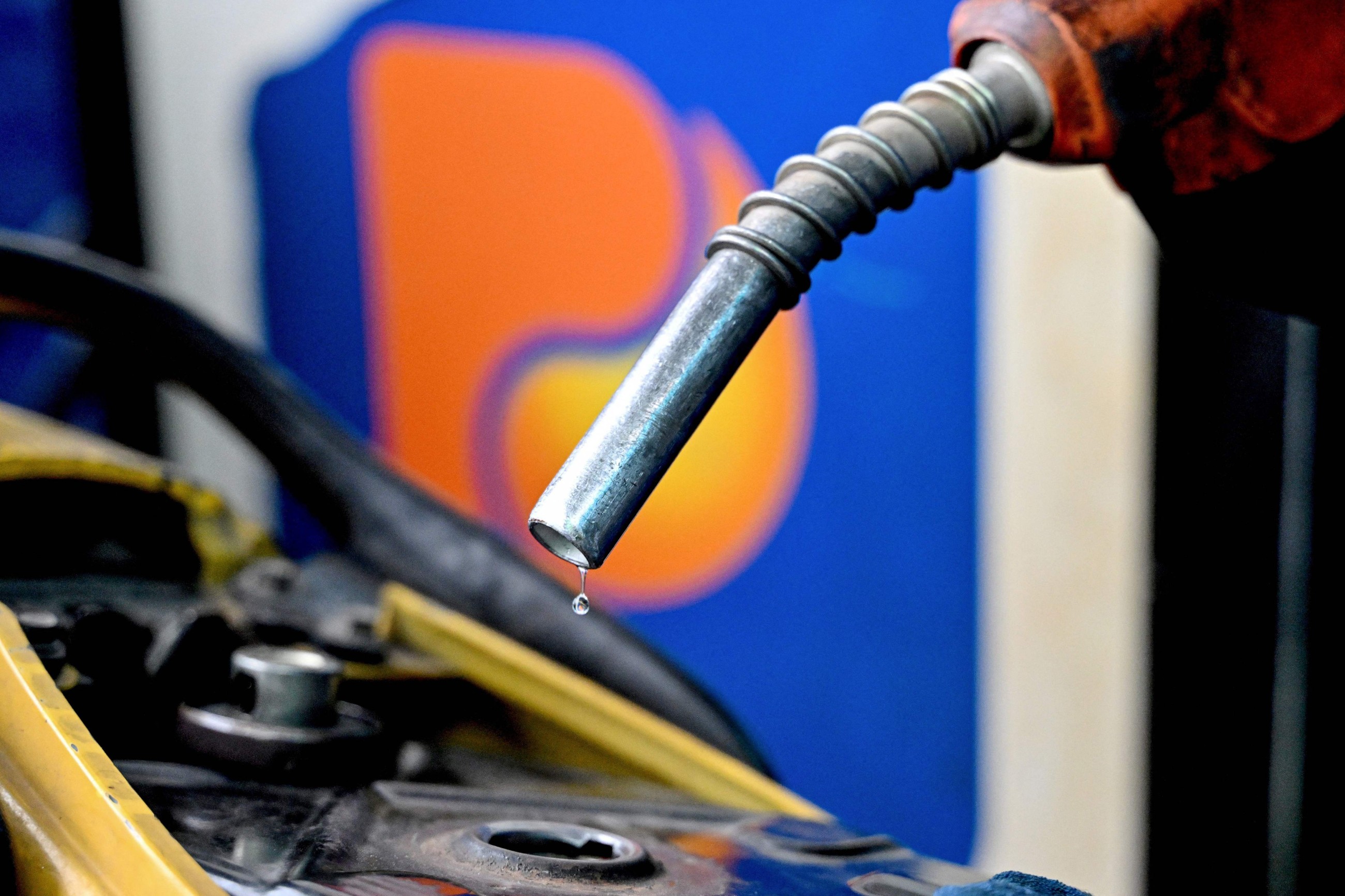 Iran launches missiles as Khamenei's son takes charge