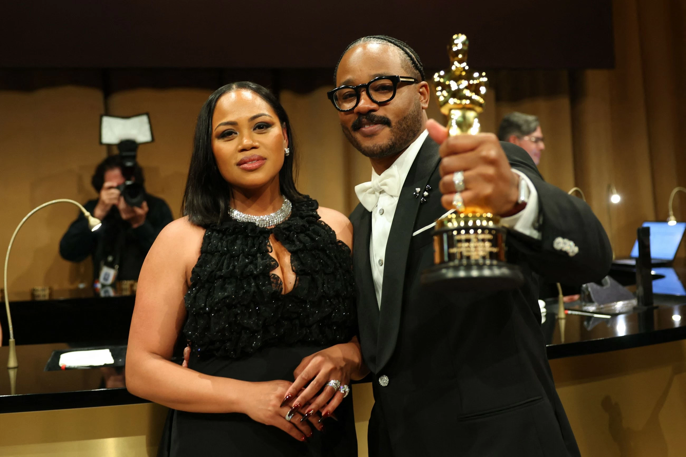 'One Battle After Another' triumphs at 98th Academy Awards
