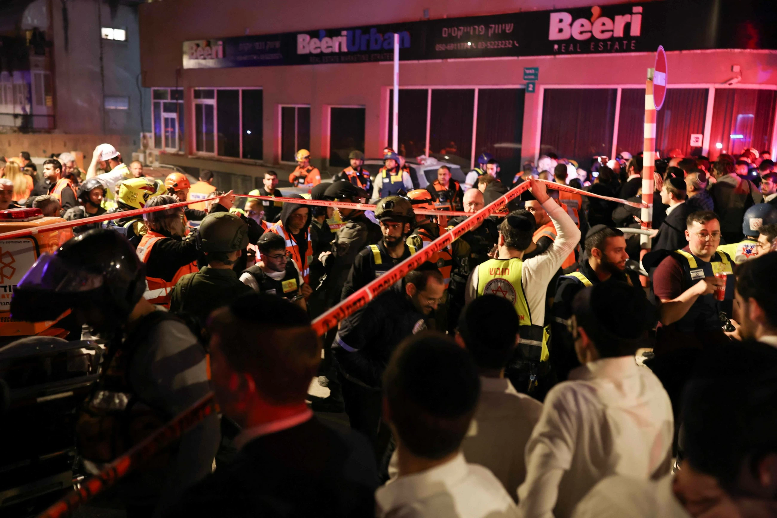 Iran strikes Tel Aviv with cluster warheads