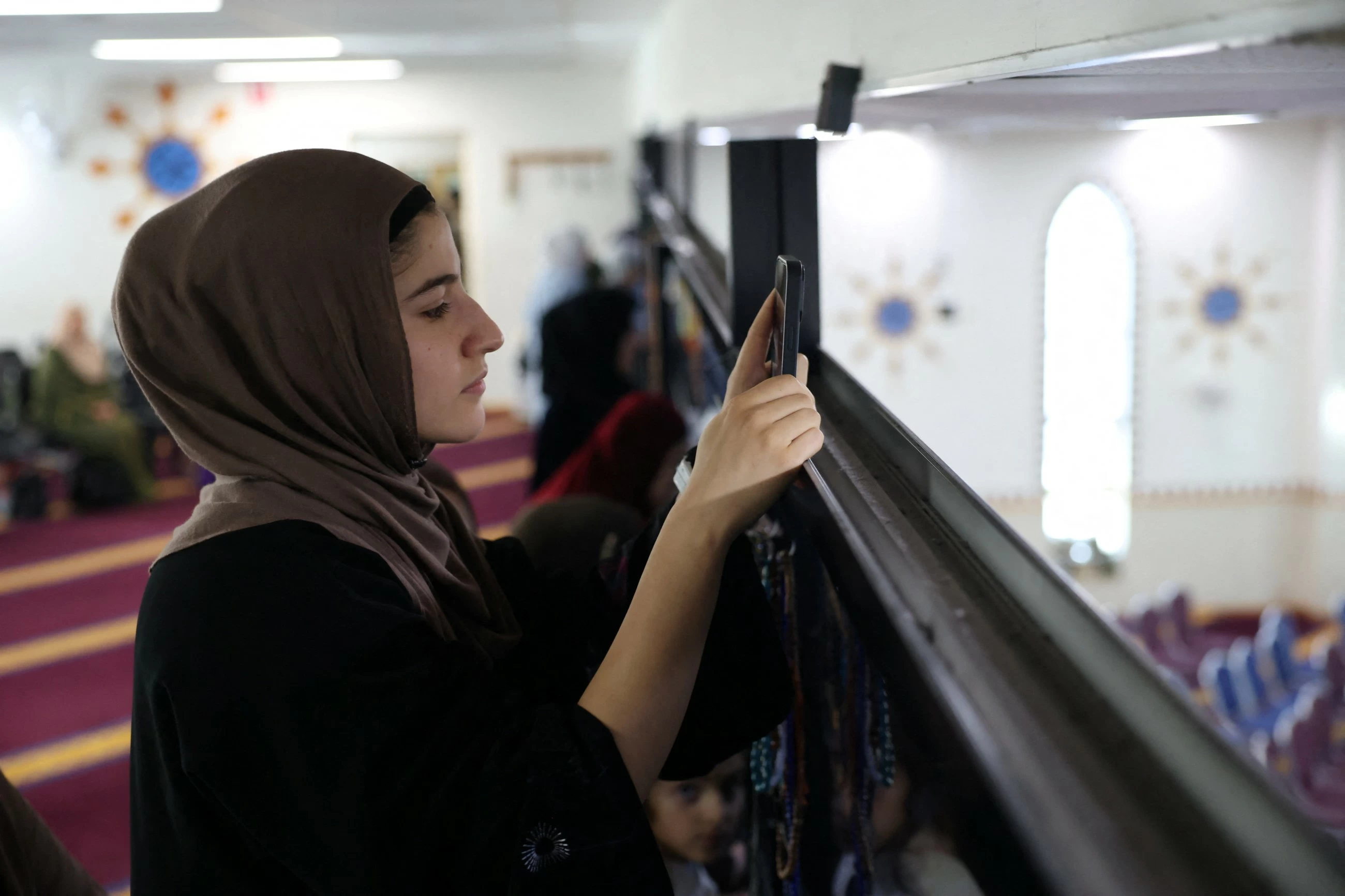 Australian PM Albanese visits nation's largest mosque for Eid prayers, gets heckled over Gaza