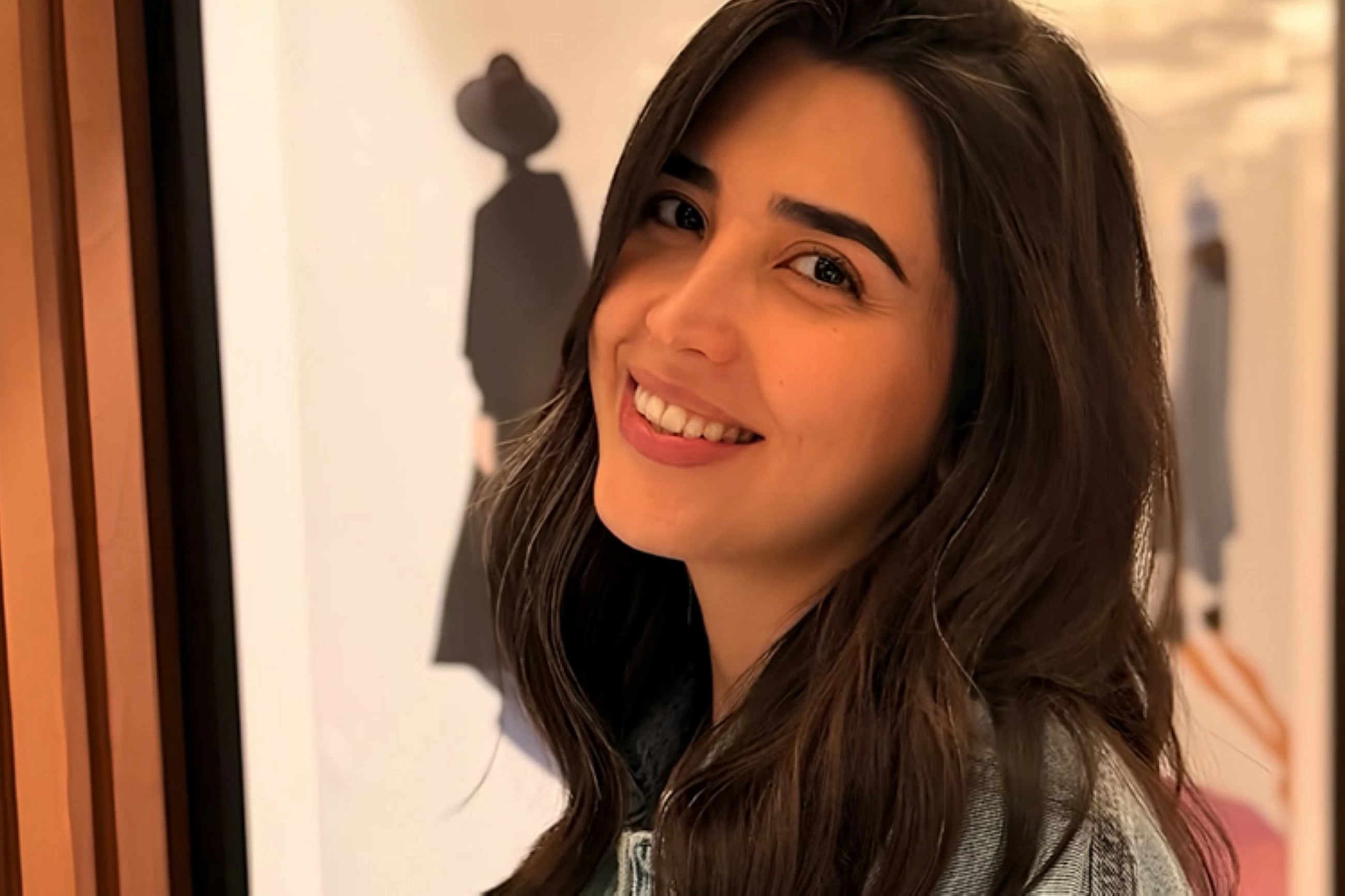 Syrian singer releases ‘Heidi Ommi’ in Dubai for Mother’s Day