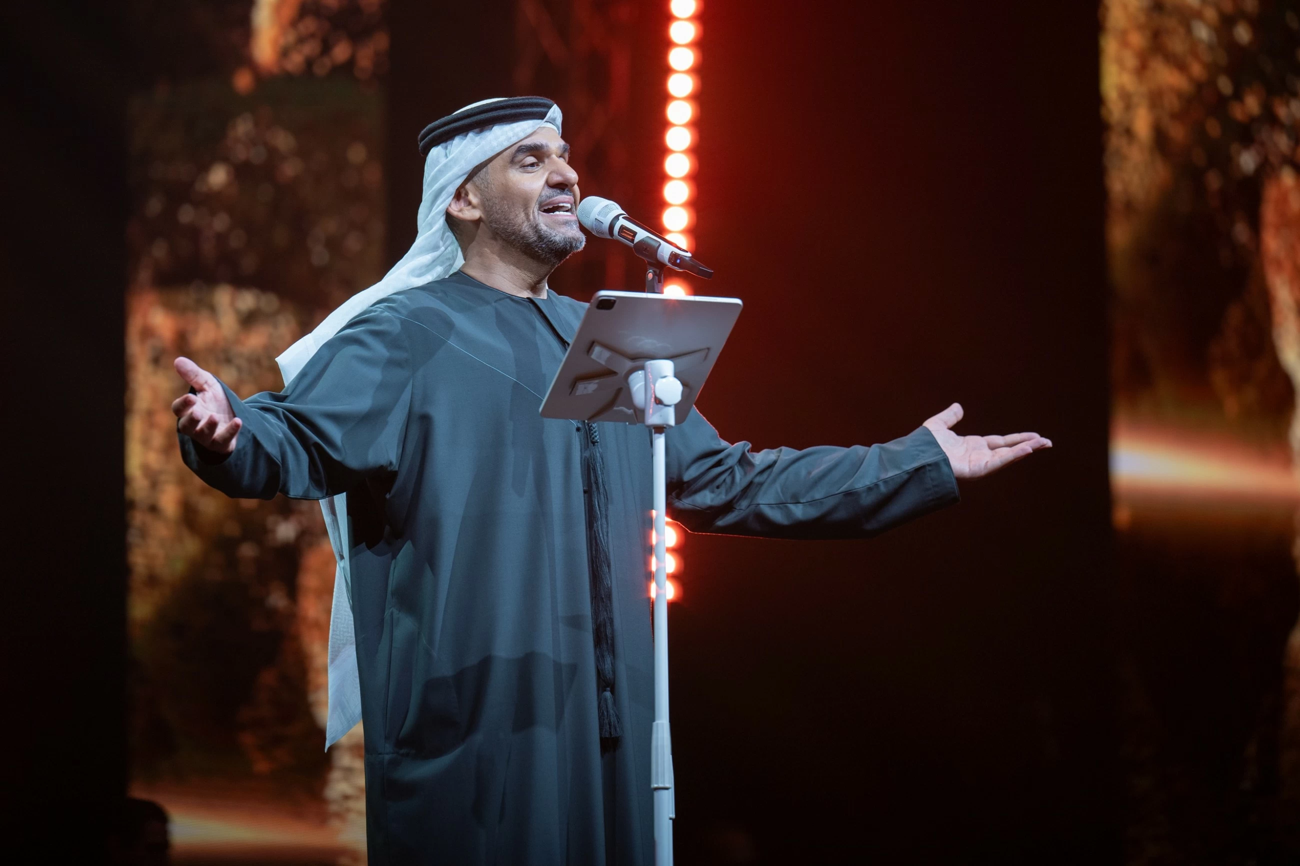 Emirati superstar Hussain Al Jassmi wows Eid crowd in Abu Dhabi