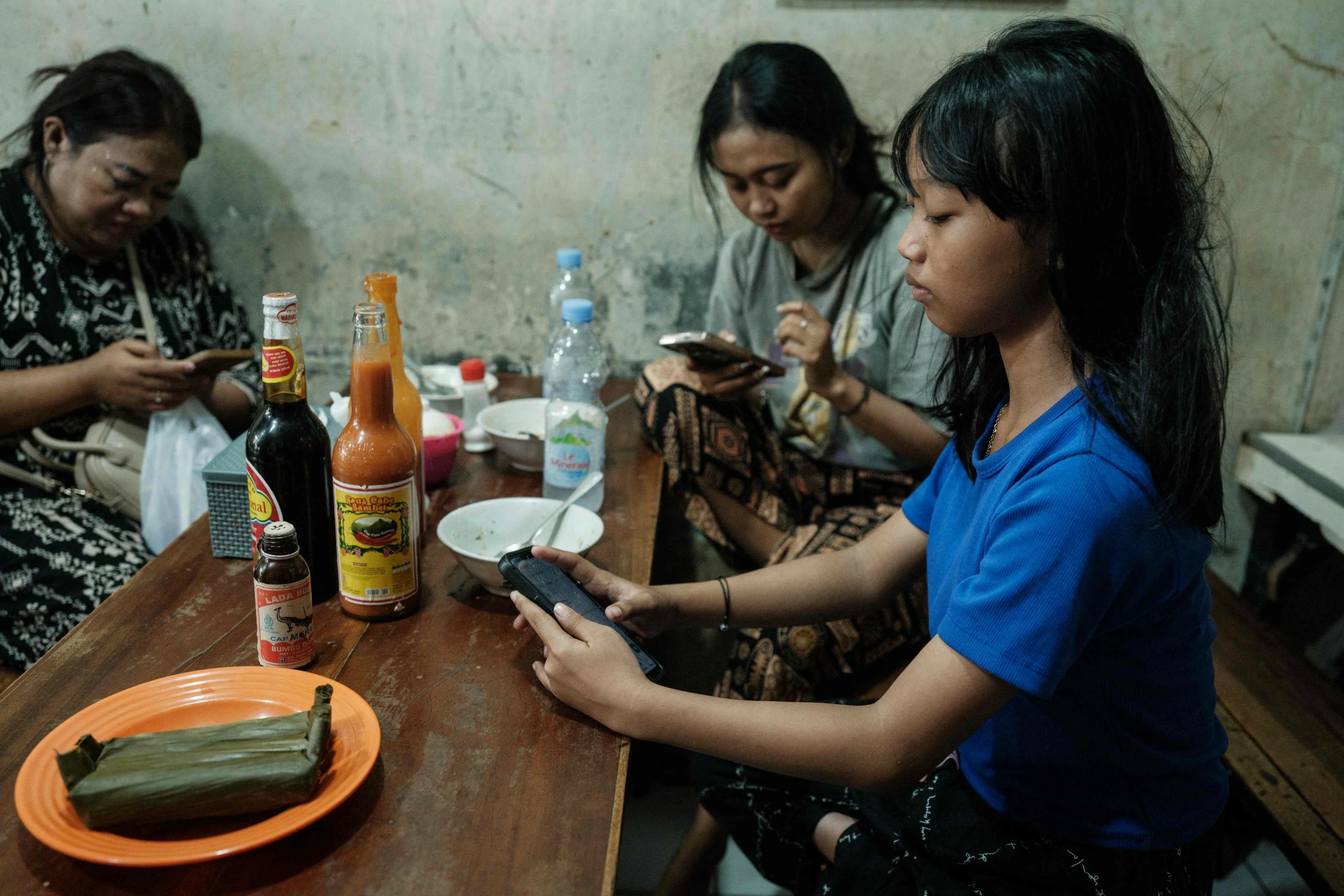 Indonesia begins enforcing social media restrictions for children under-16s