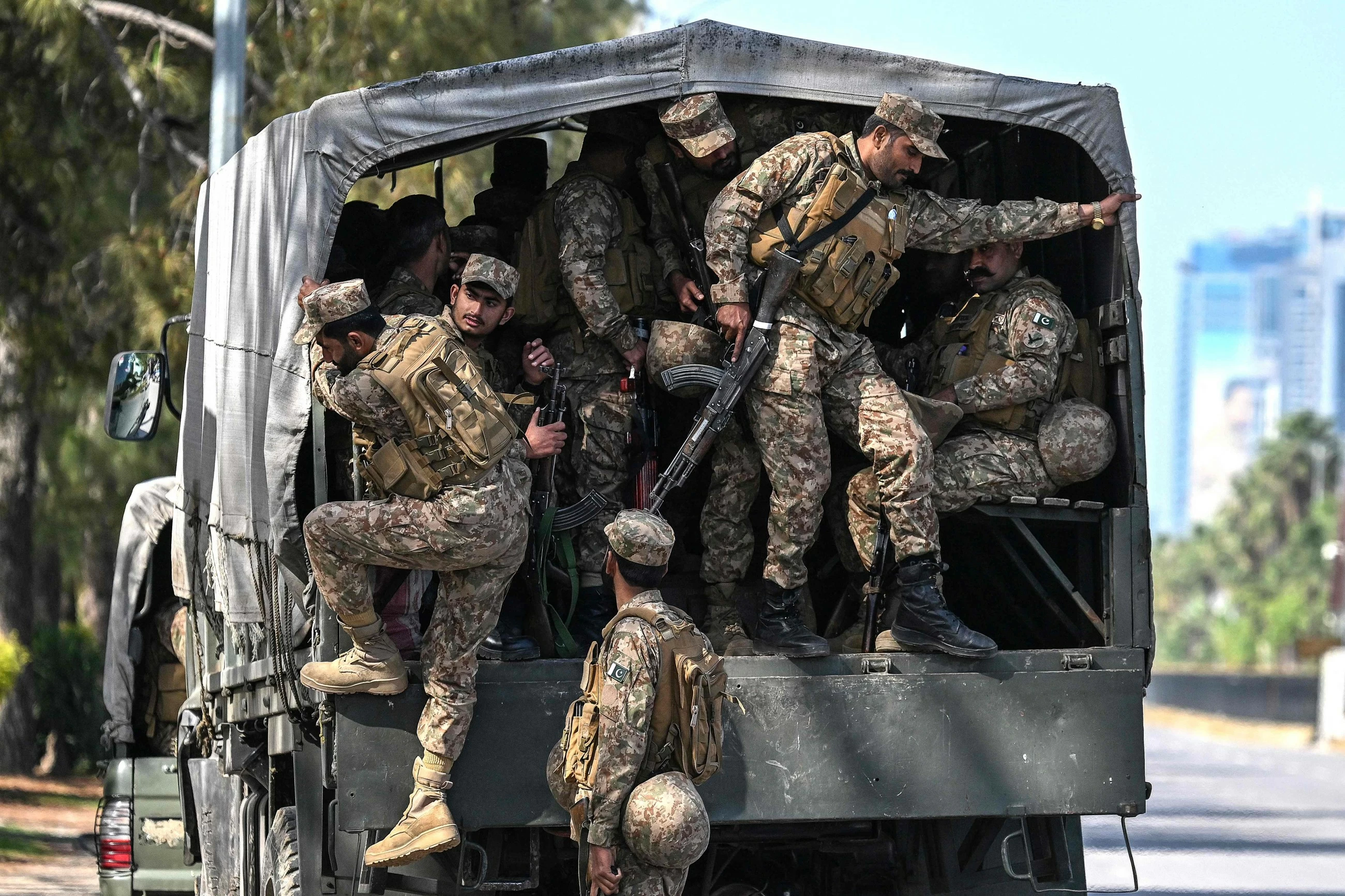 Pakistan to issue visa on arrival for 'Islamabad Talks' delegates