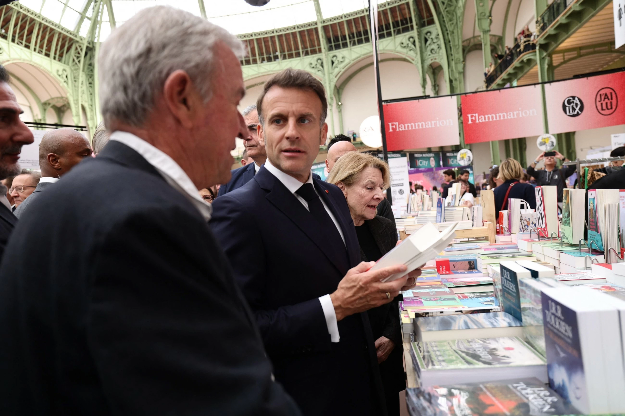 Switch off your mobile phones and read, France&rsquo;s Macron tells teenagers