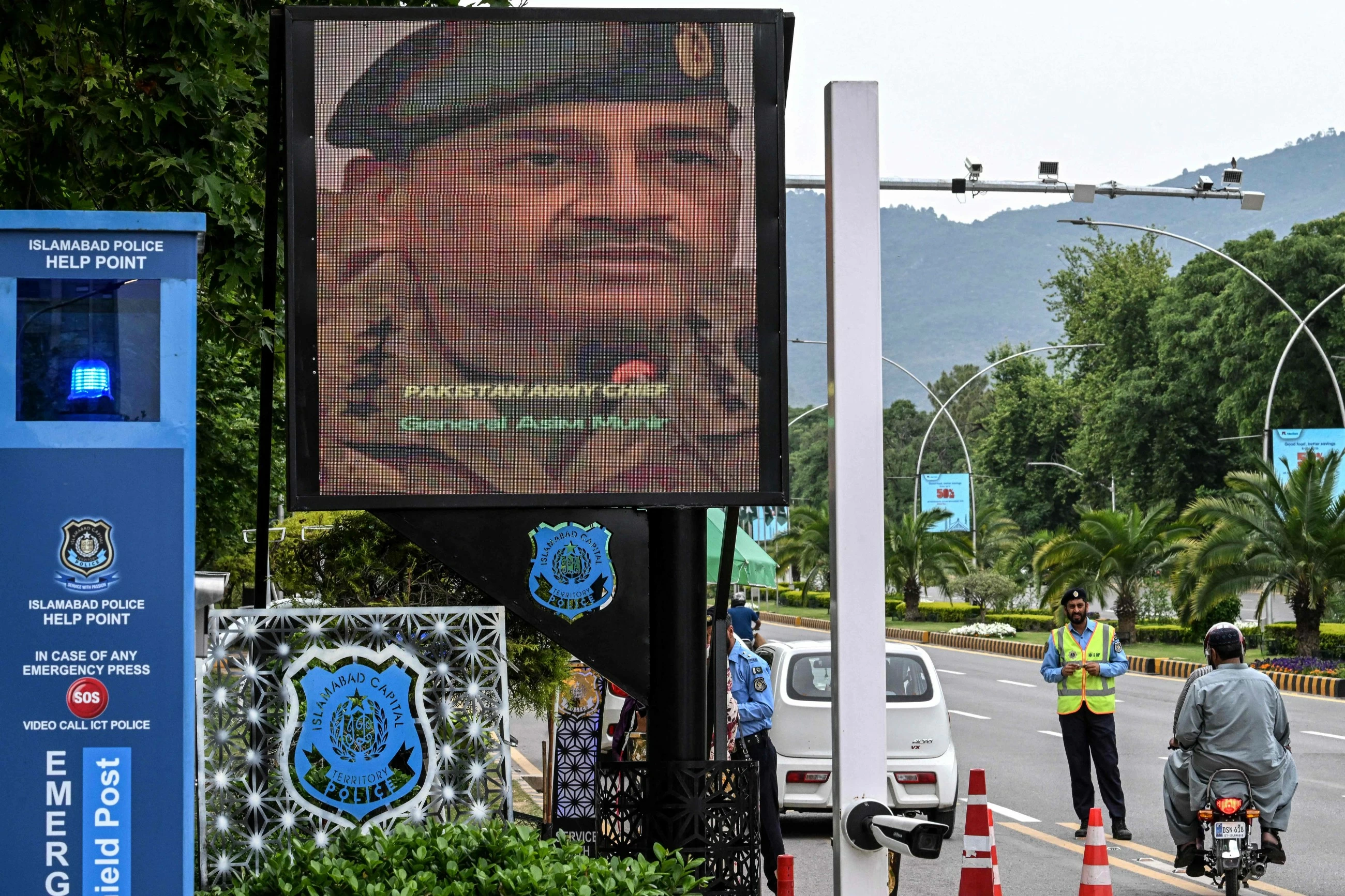 Pakistan tightens security in Islamabad ahead of US-Iran talks