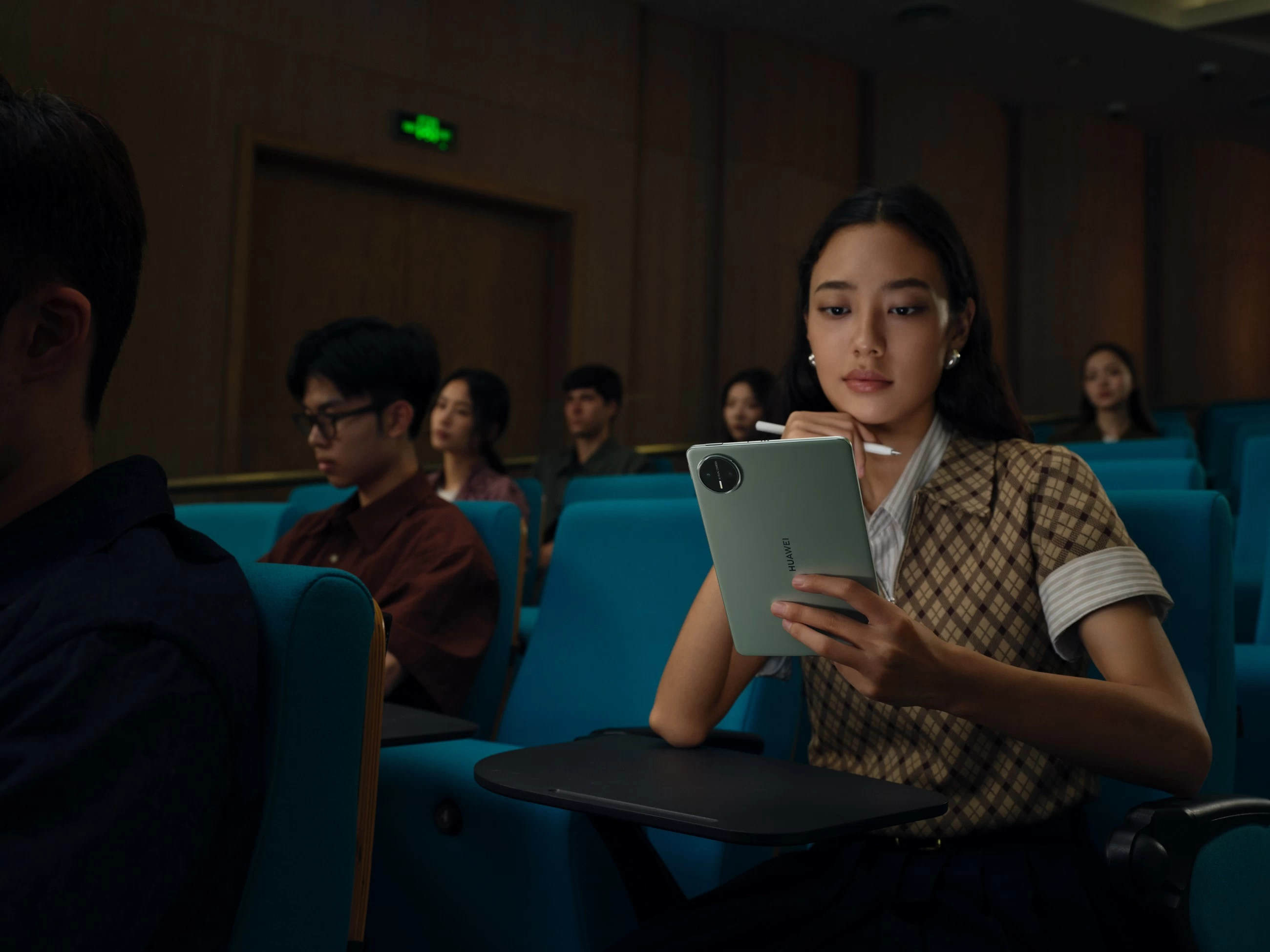 Mini size, max performance: What makes the HUAWEI MatePad Mini stand out