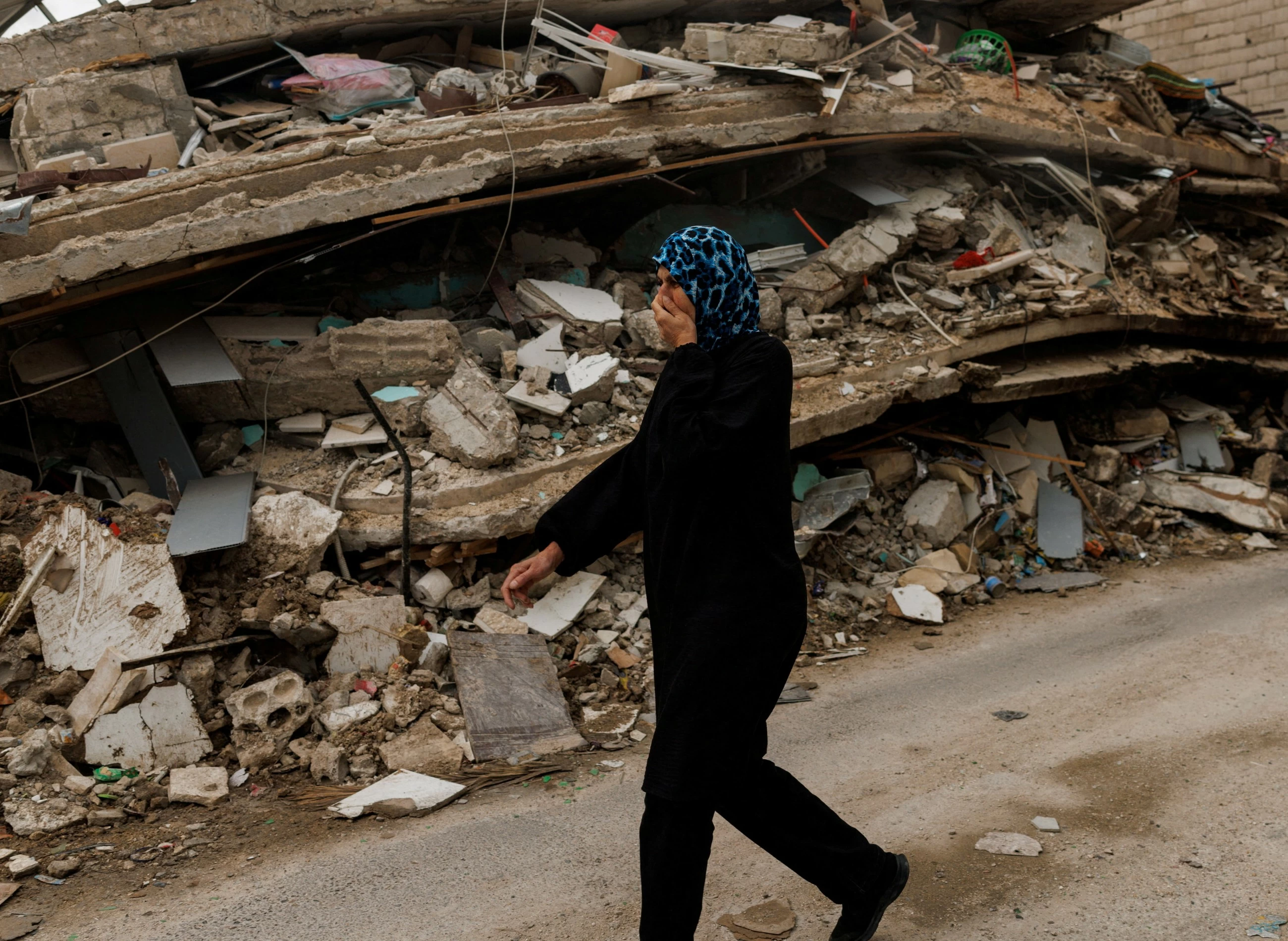 US, Iran warn they are ready for war as talks in limbo