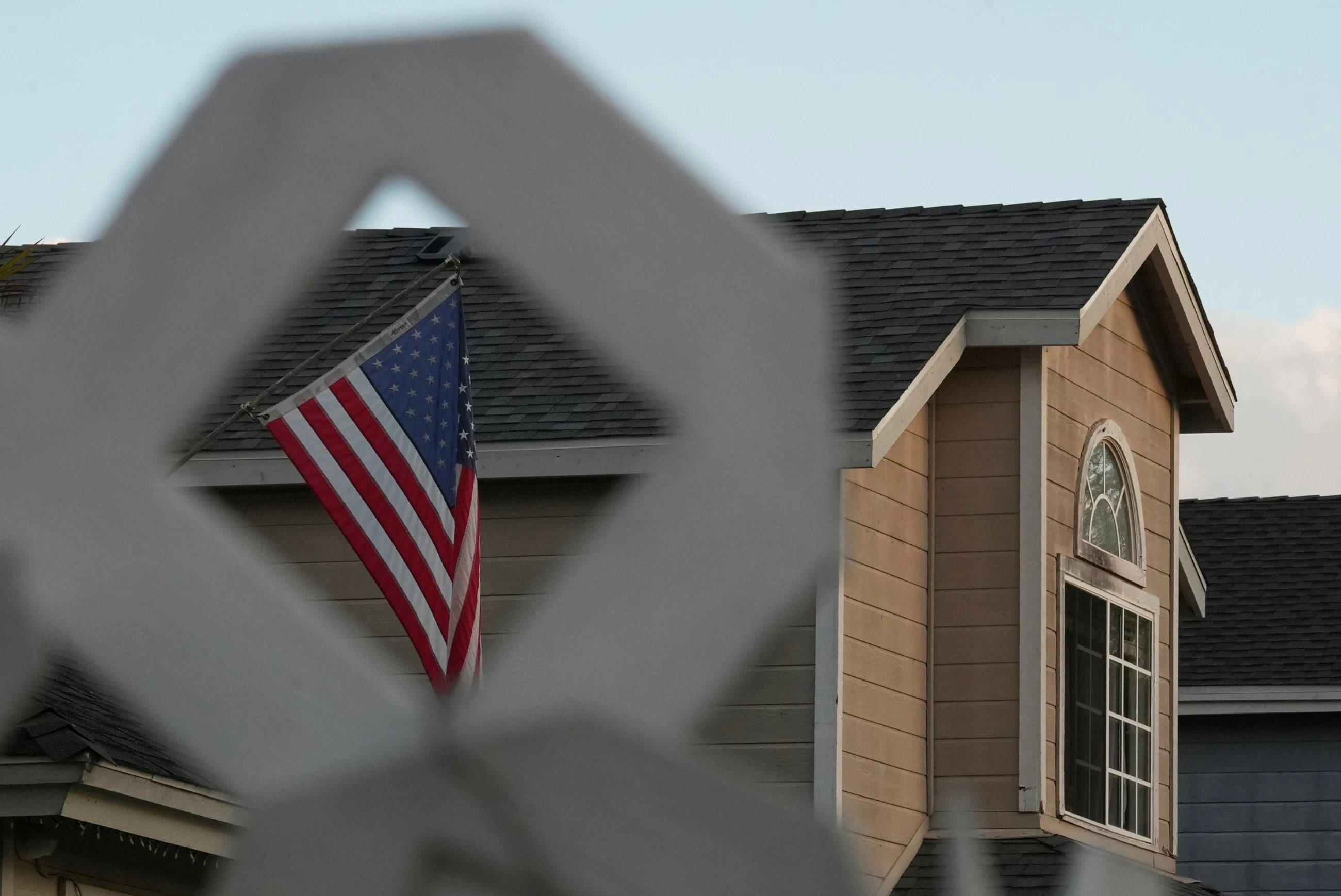 Washington dinner attacker is a teacher and holds master's degree in computer science