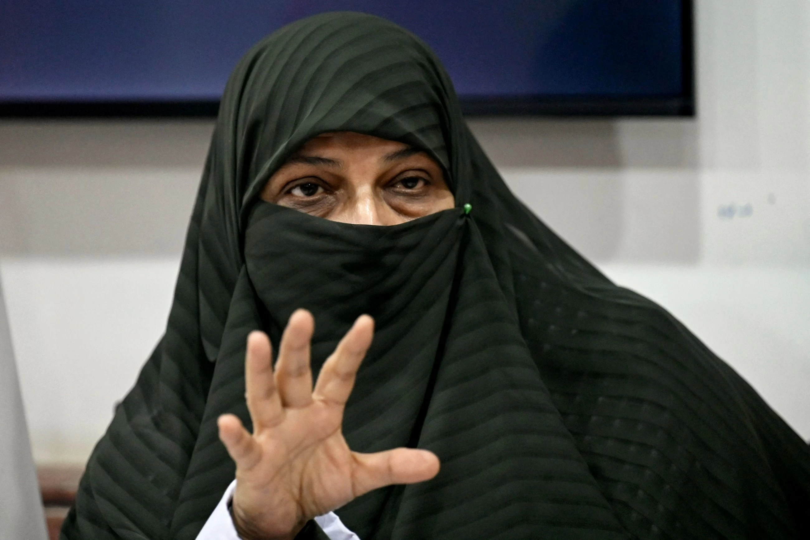 Telemedicine helps 7,500 female doctors in Pakistan return to practice