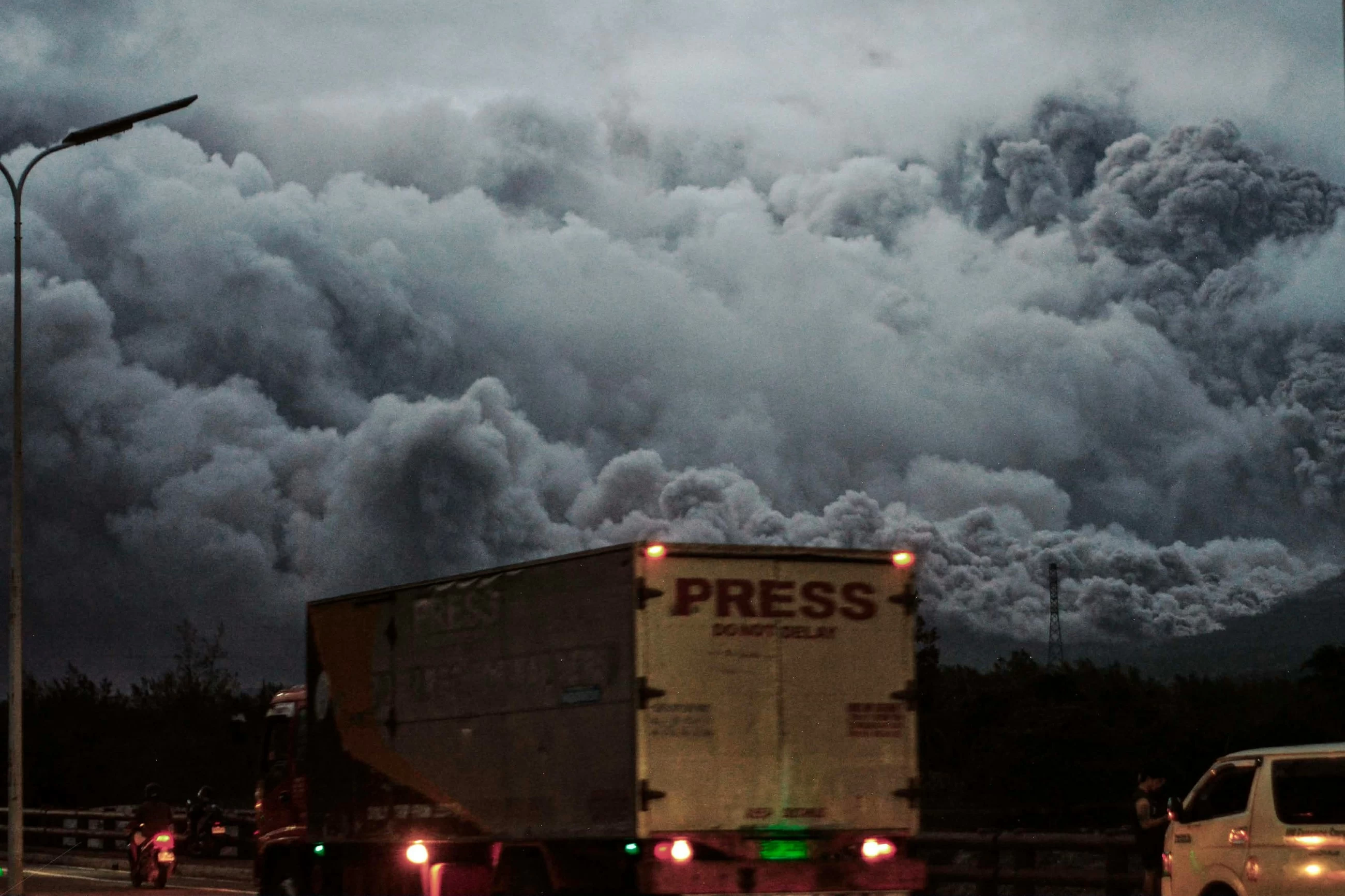 Nearly 200,000 affected after volcano erupts in Philippine
