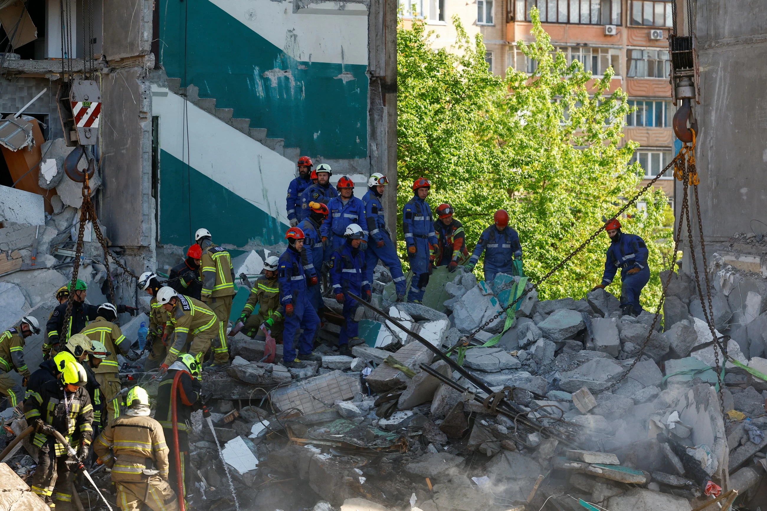 Russia hits Kyiv with drones and ballistic missiles