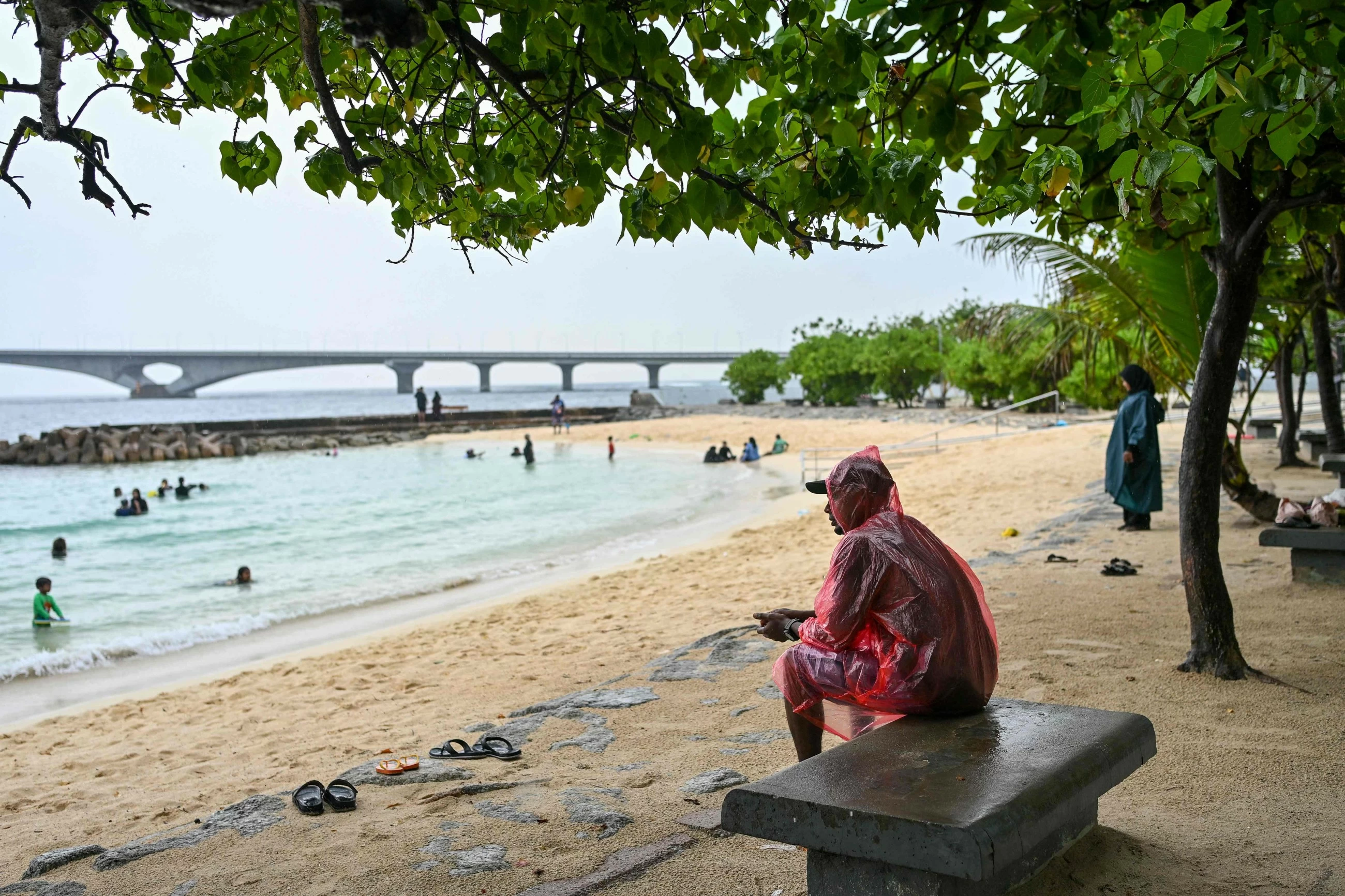 Five Italian tourists die in Maldives cave diving tragedy
