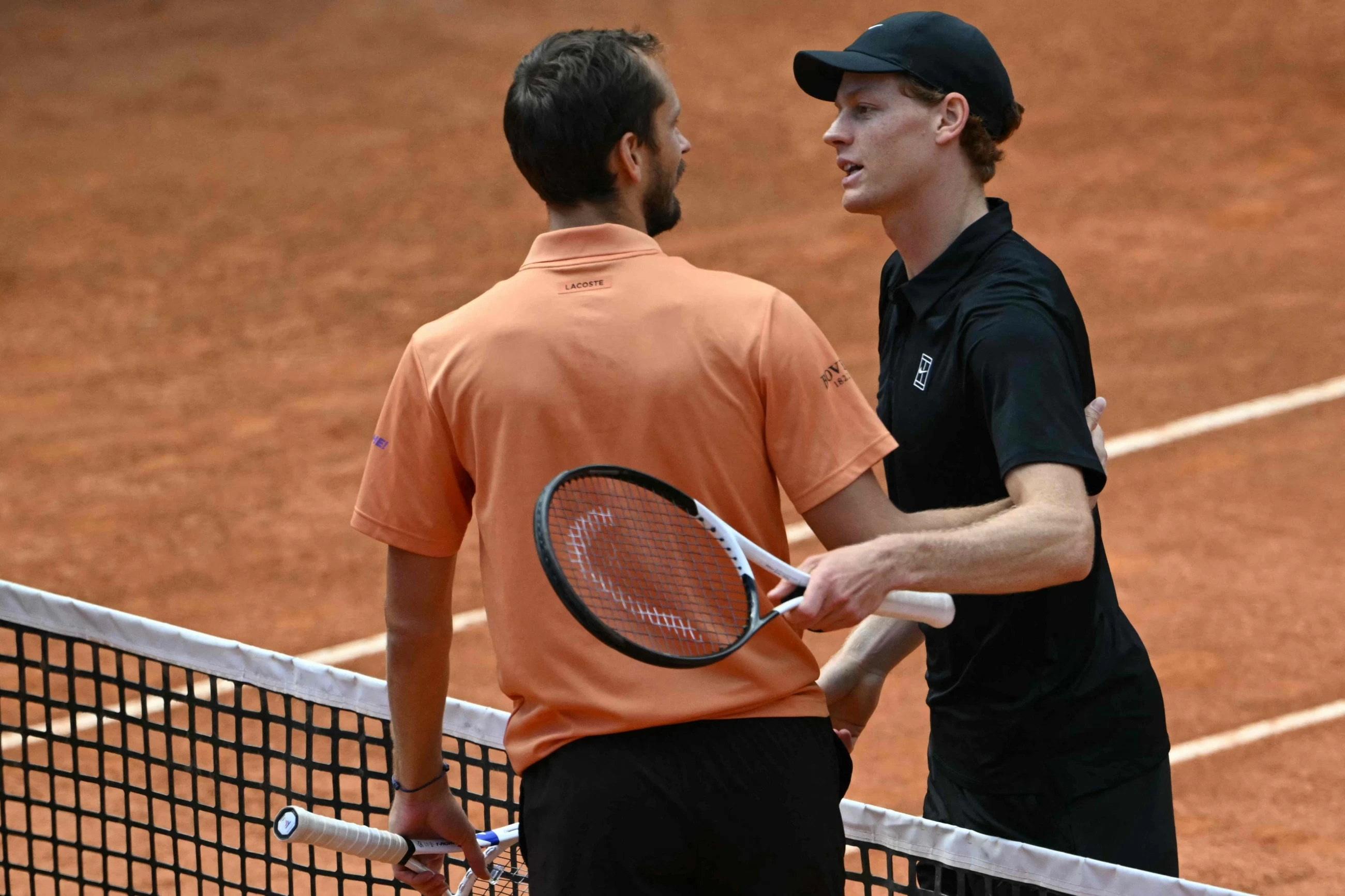 Svitolina sees off Gauff to win Italian Open, Sinner in men's title showdown